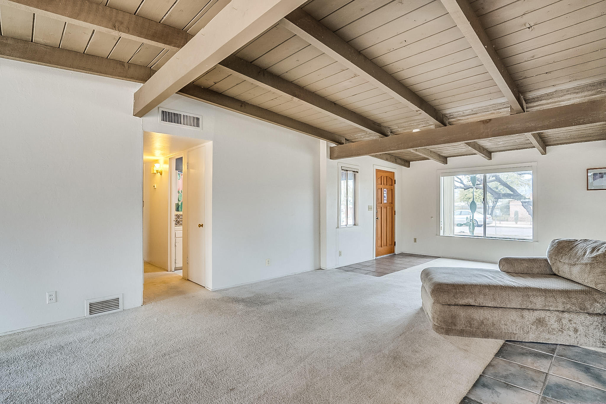5732 E Mabel Street