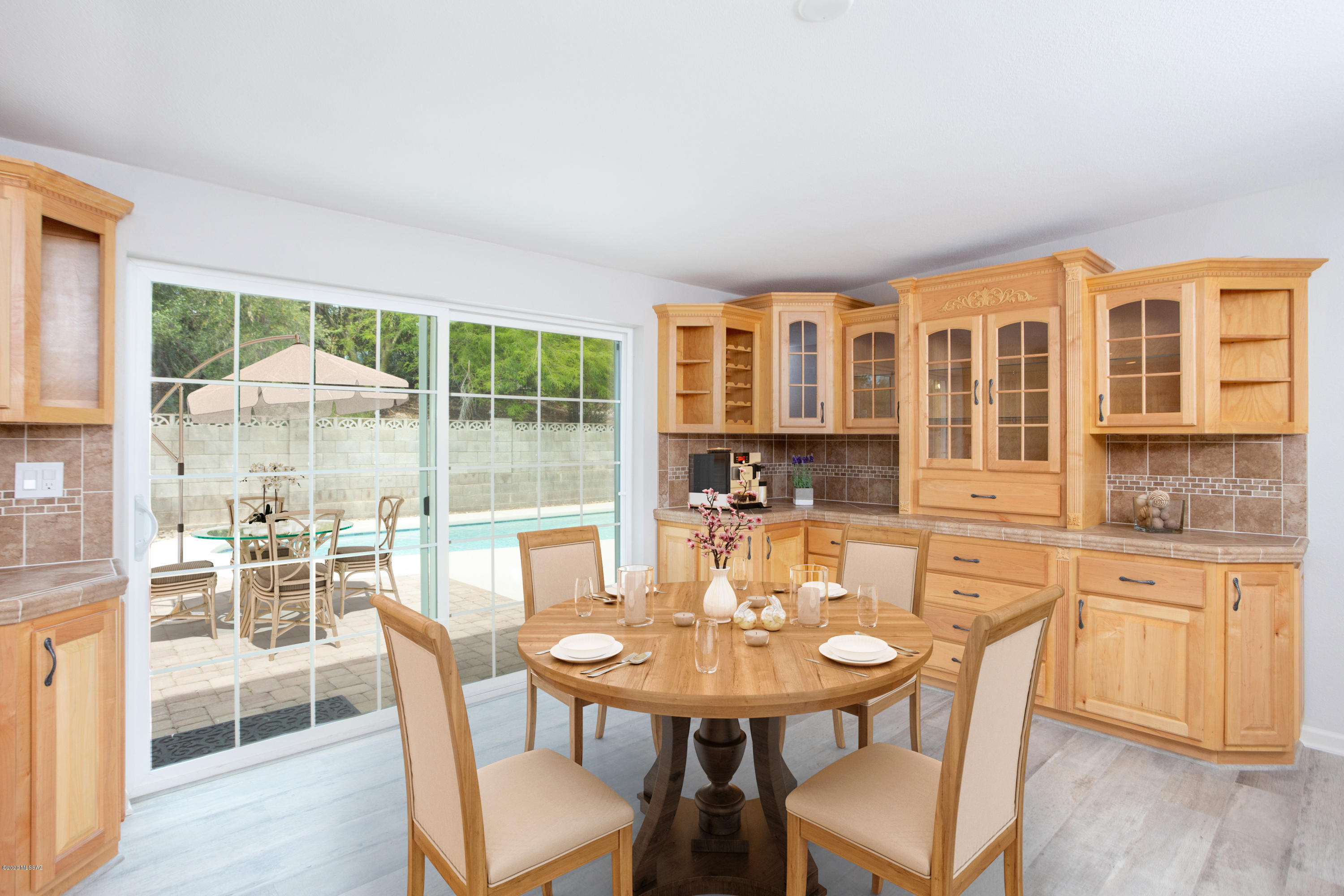 8911 E Driftwood Trail