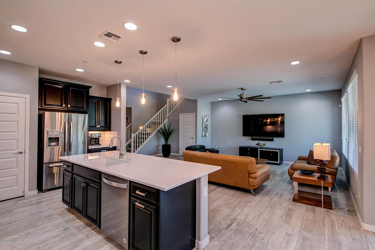 5760 S Tiger Lily Place