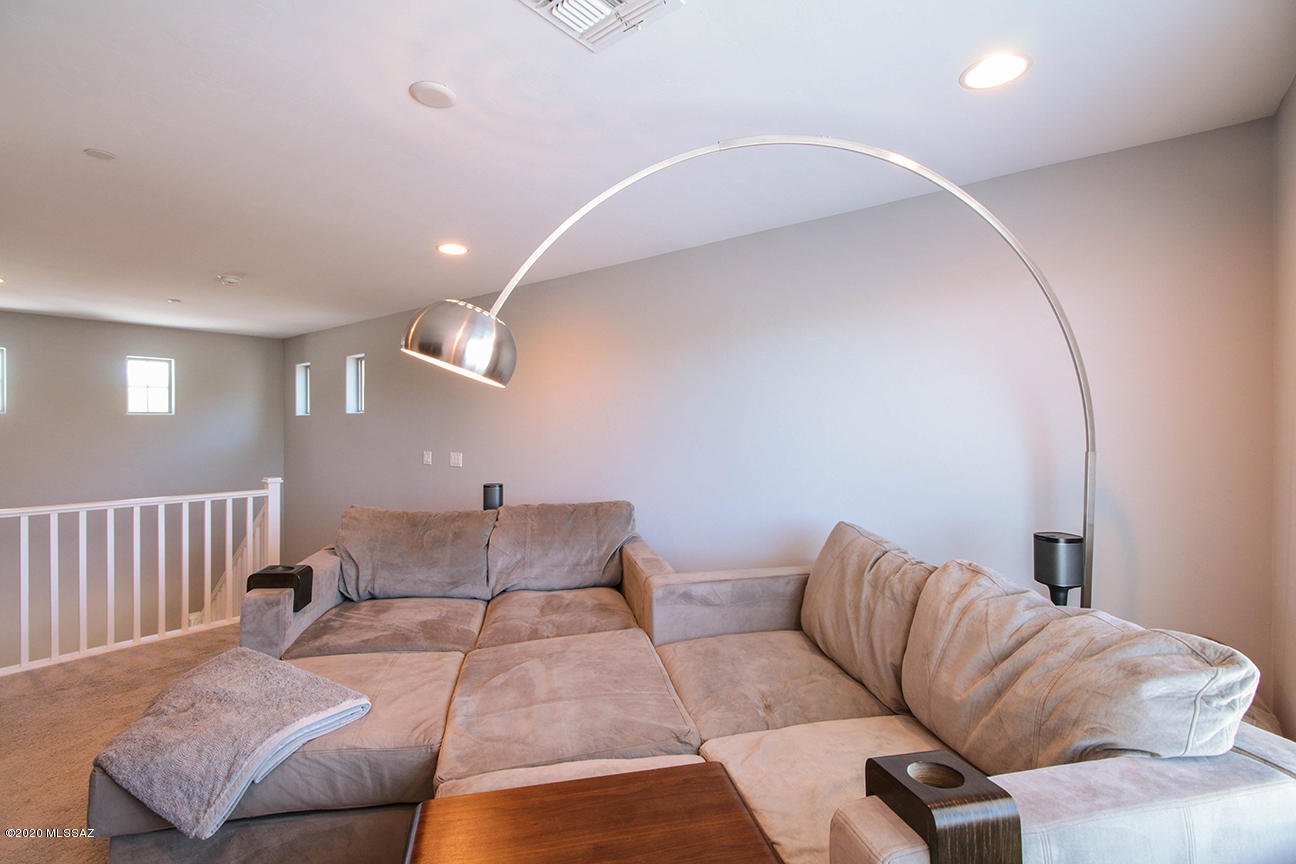 5760 S Tiger Lily Place