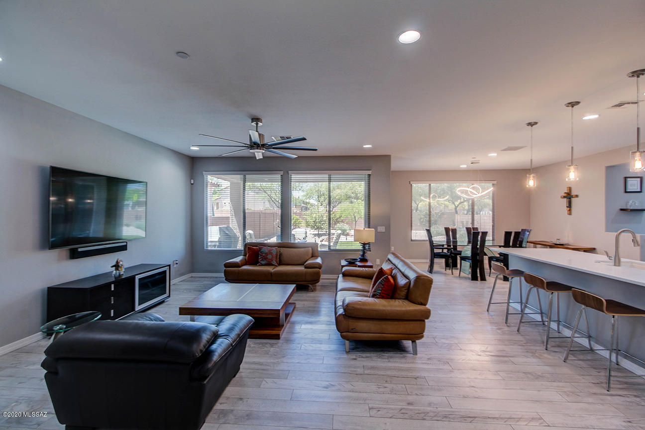 5760 S Tiger Lily Place