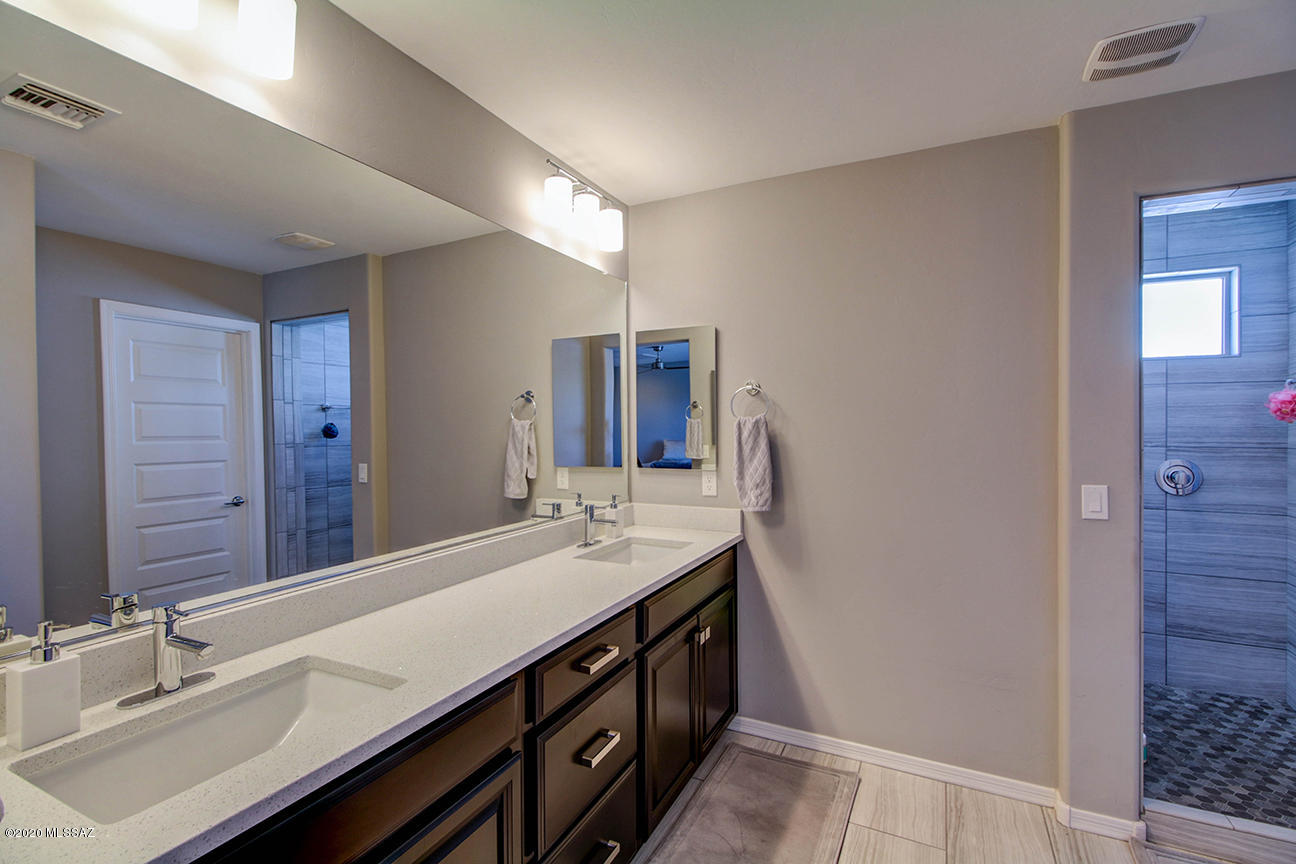 5760 S Tiger Lily Place