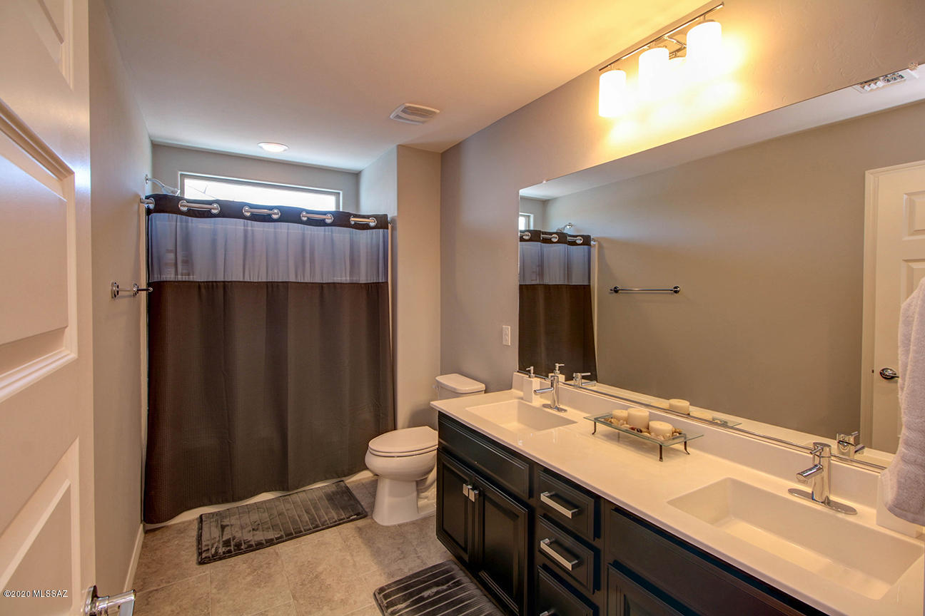 5760 S Tiger Lily Place