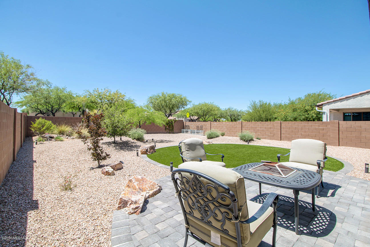 5760 S Tiger Lily Place