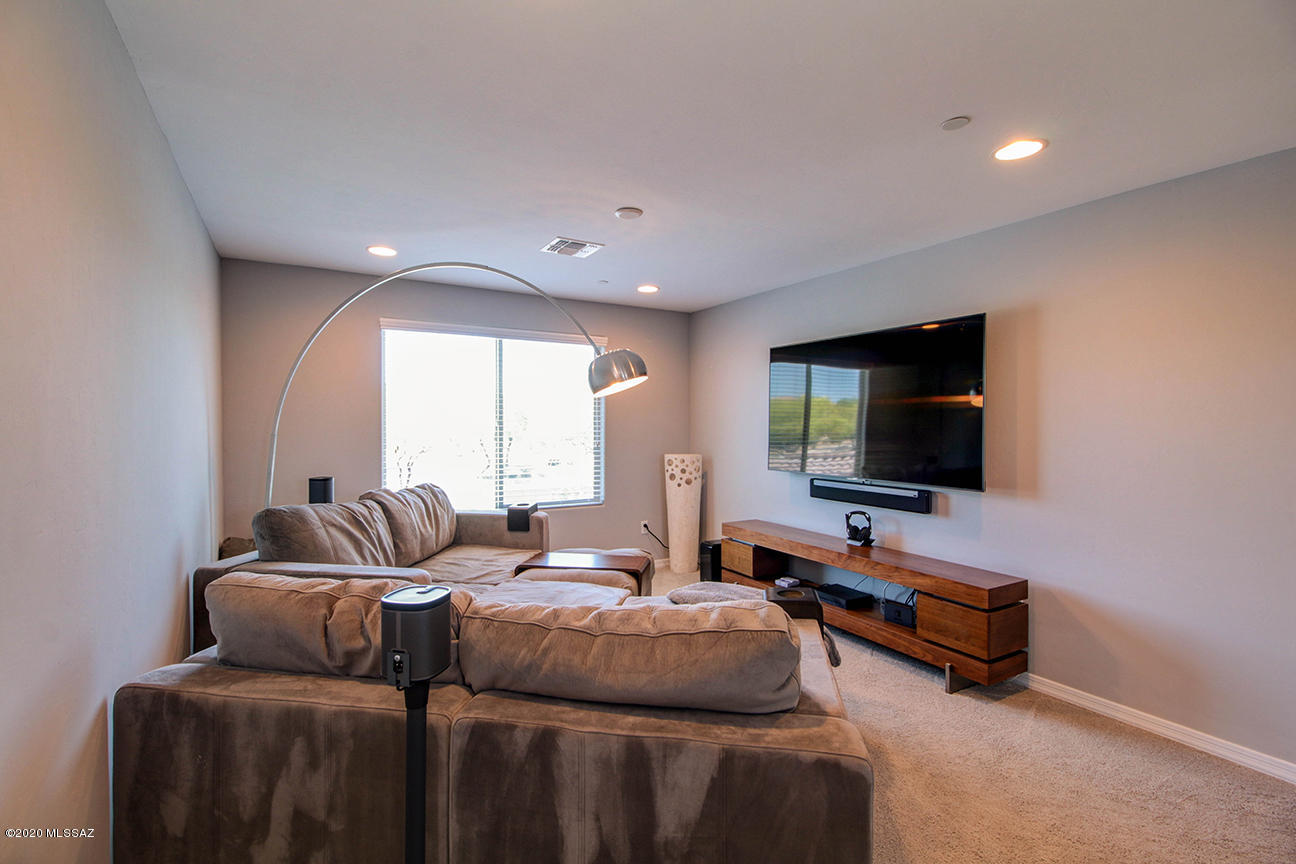 5760 S Tiger Lily Place