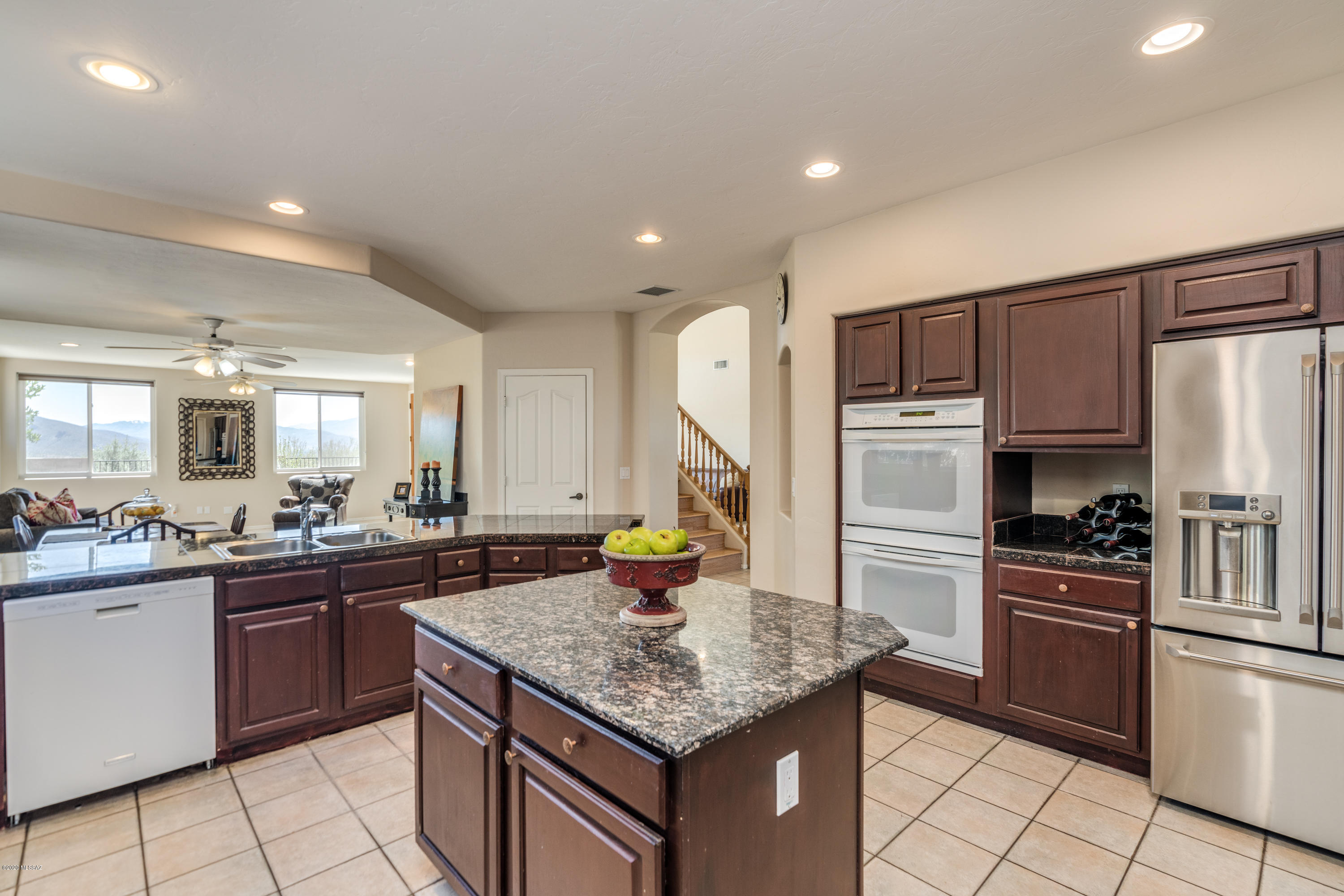 5747 N Placita Paisaje