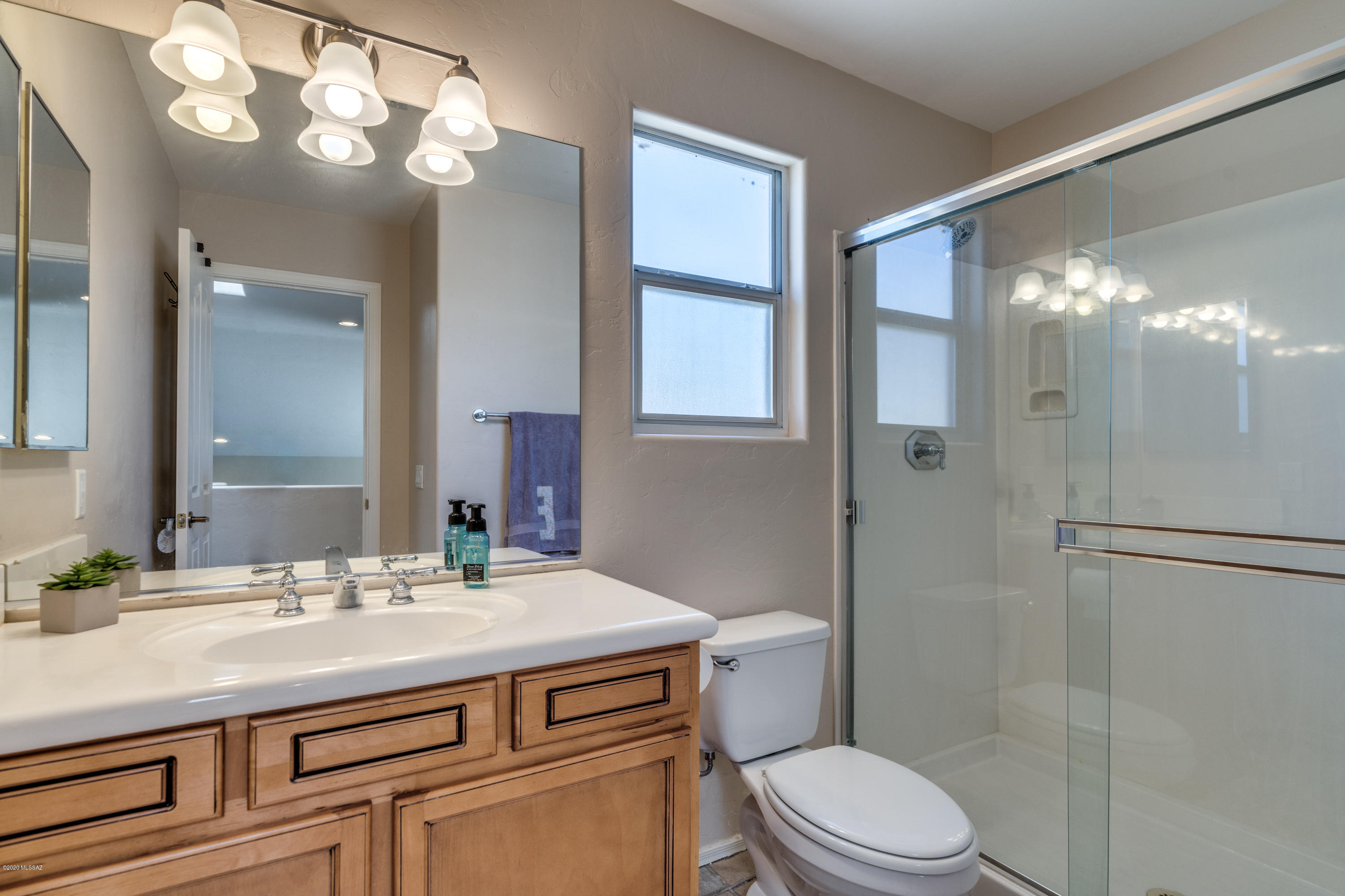 5747 N Placita Paisaje