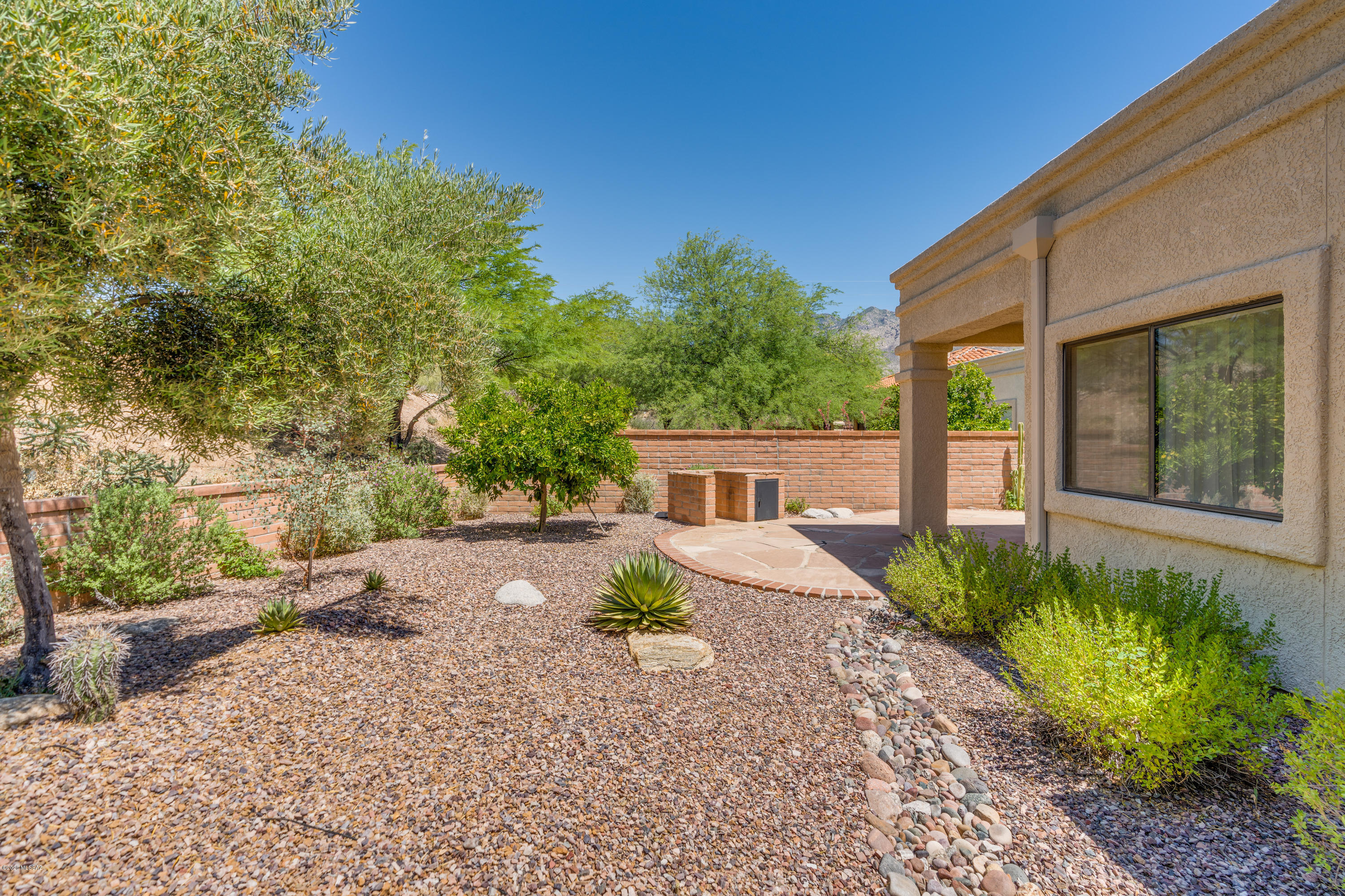 5555 N Largo Papavero