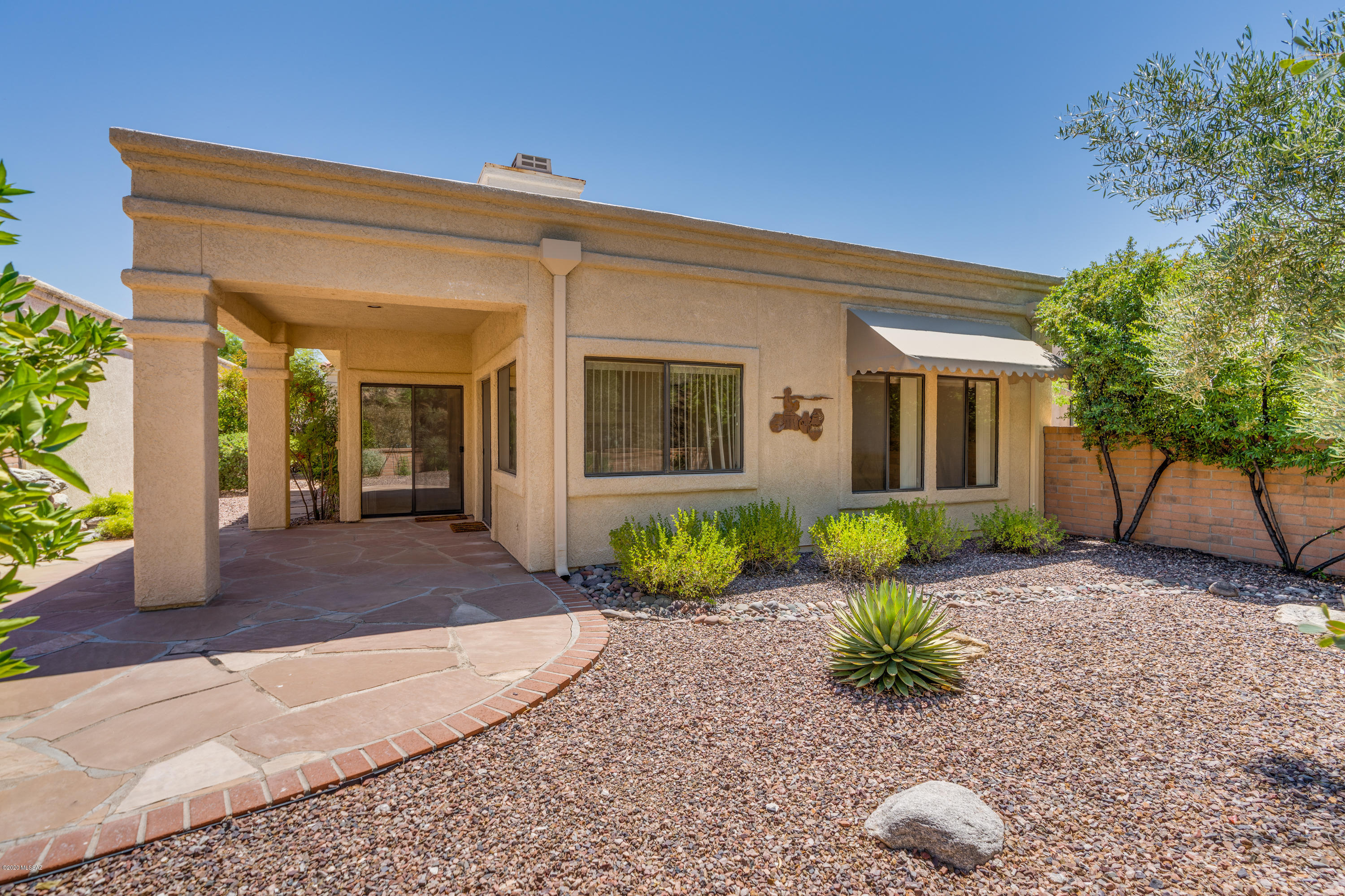 5555 N Largo Papavero