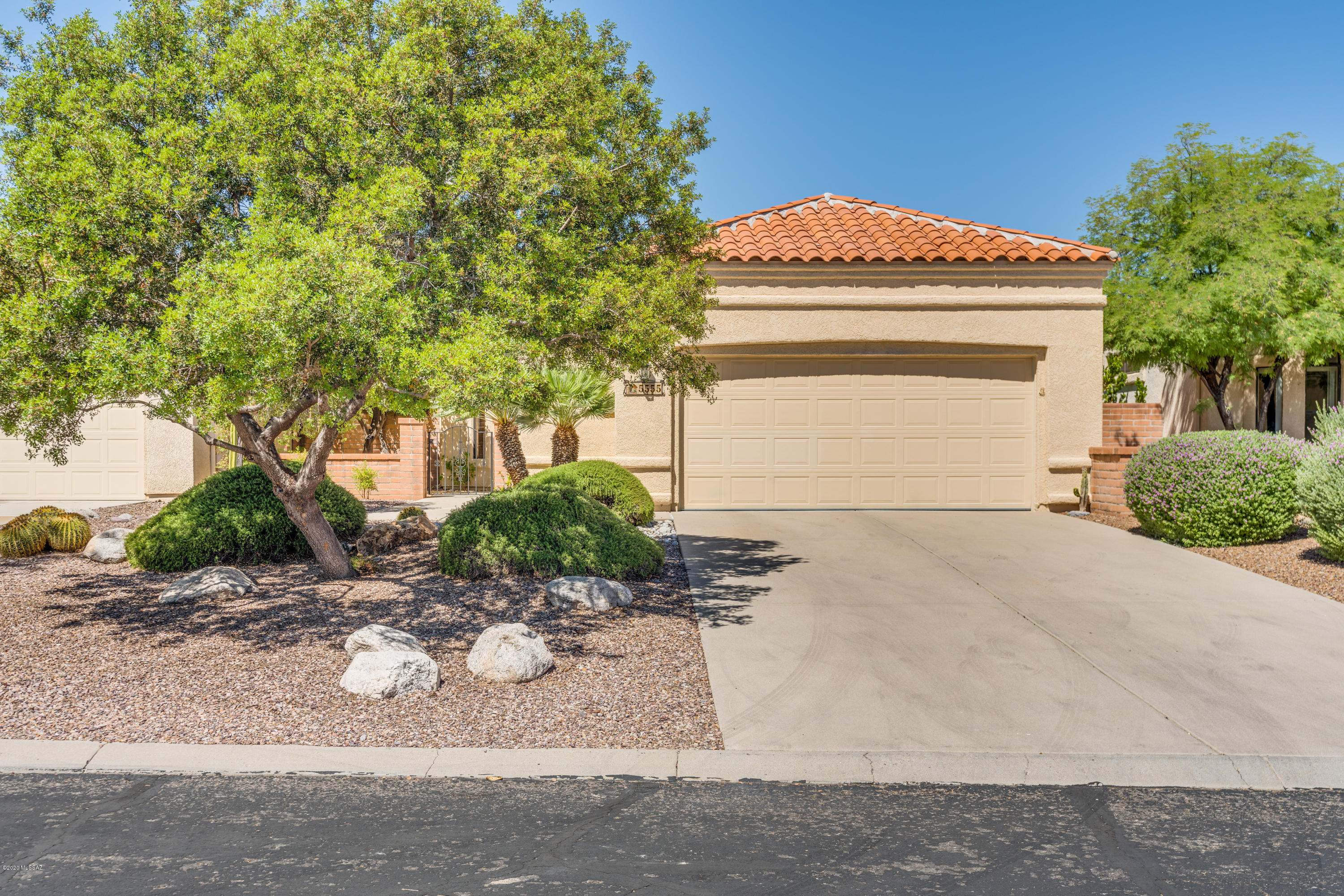 5555 N Largo Papavero