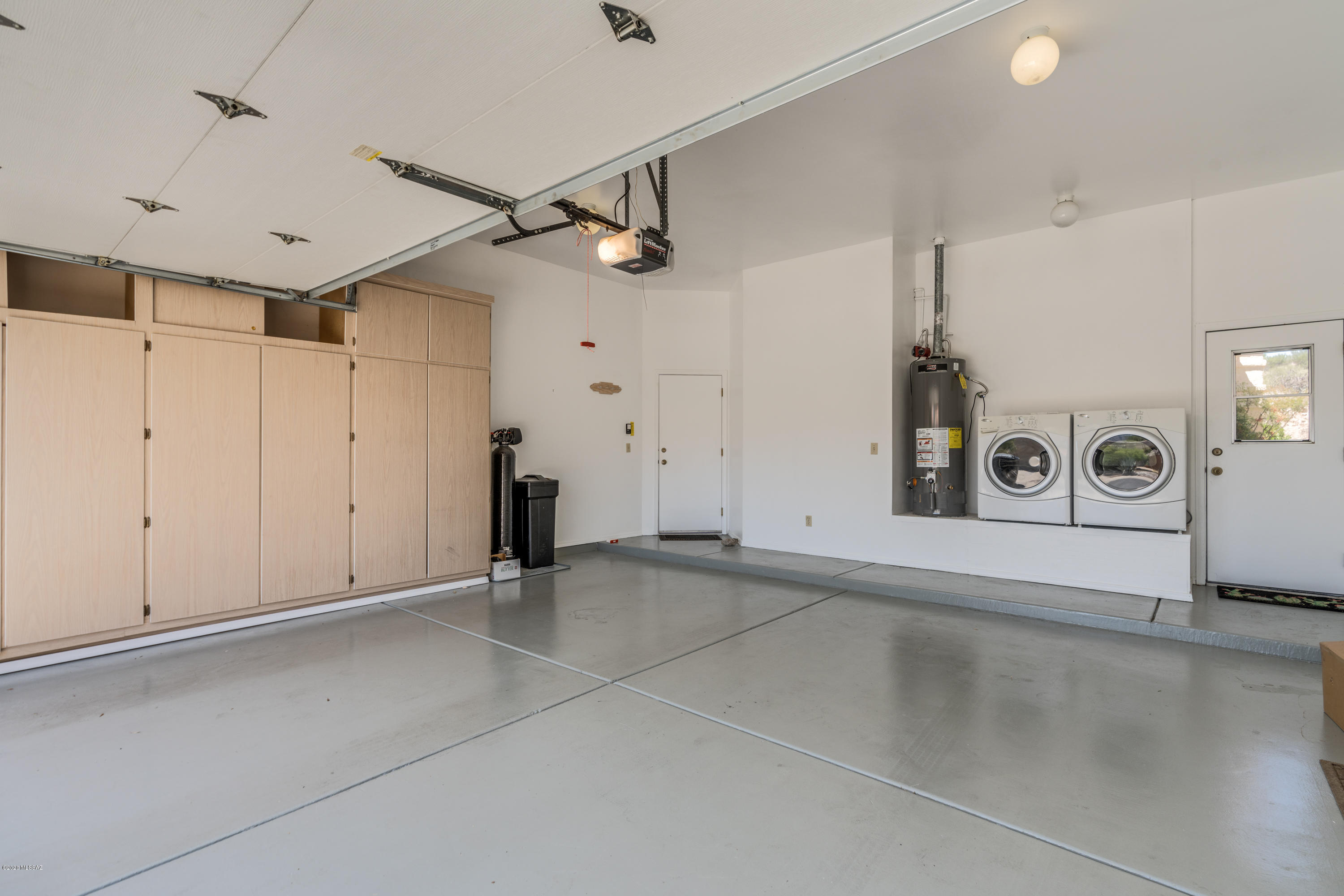 5555 N Largo Papavero