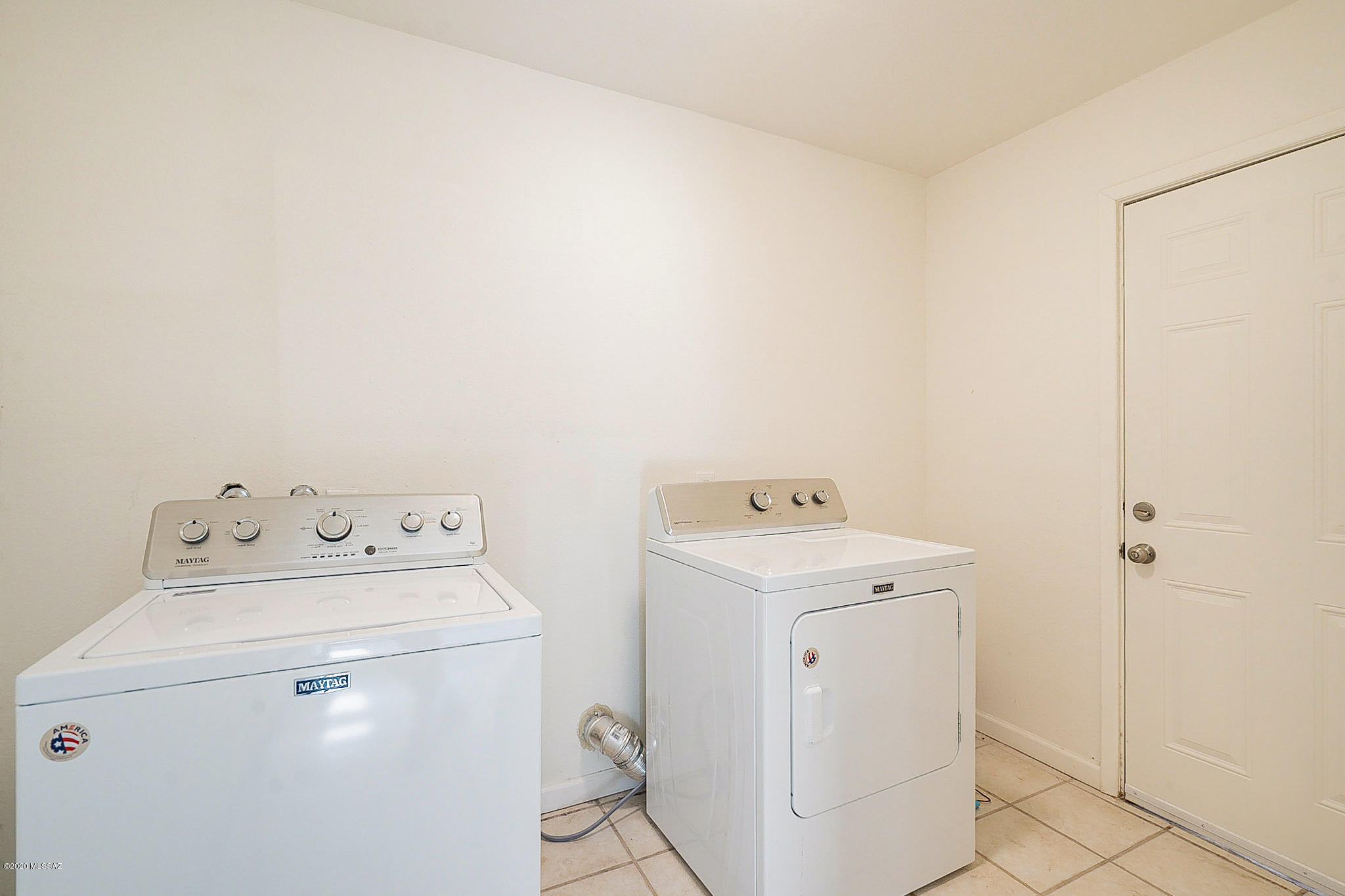 6120 E 5Th Street Unit: 114