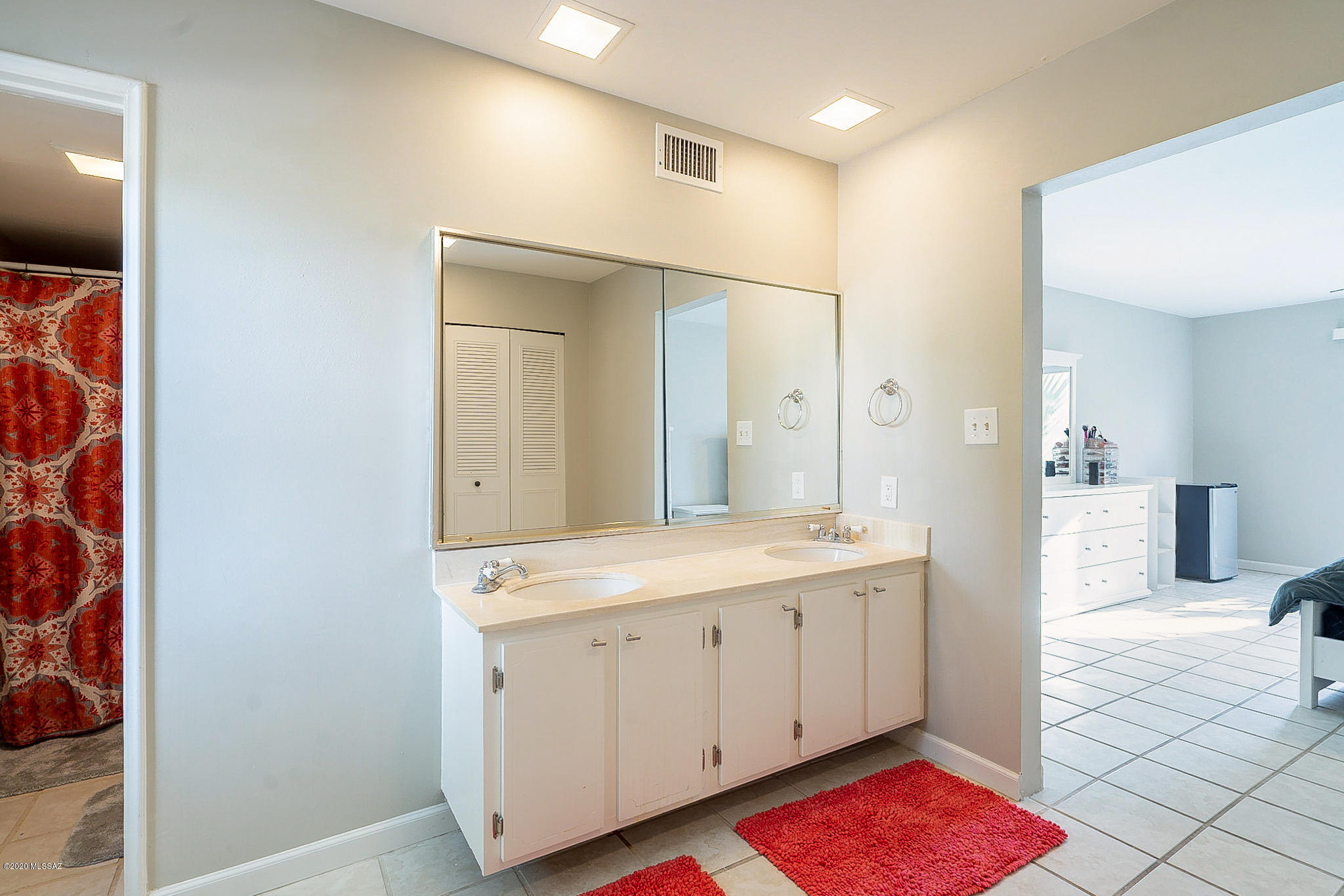 6120 E 5Th Street Unit: 114