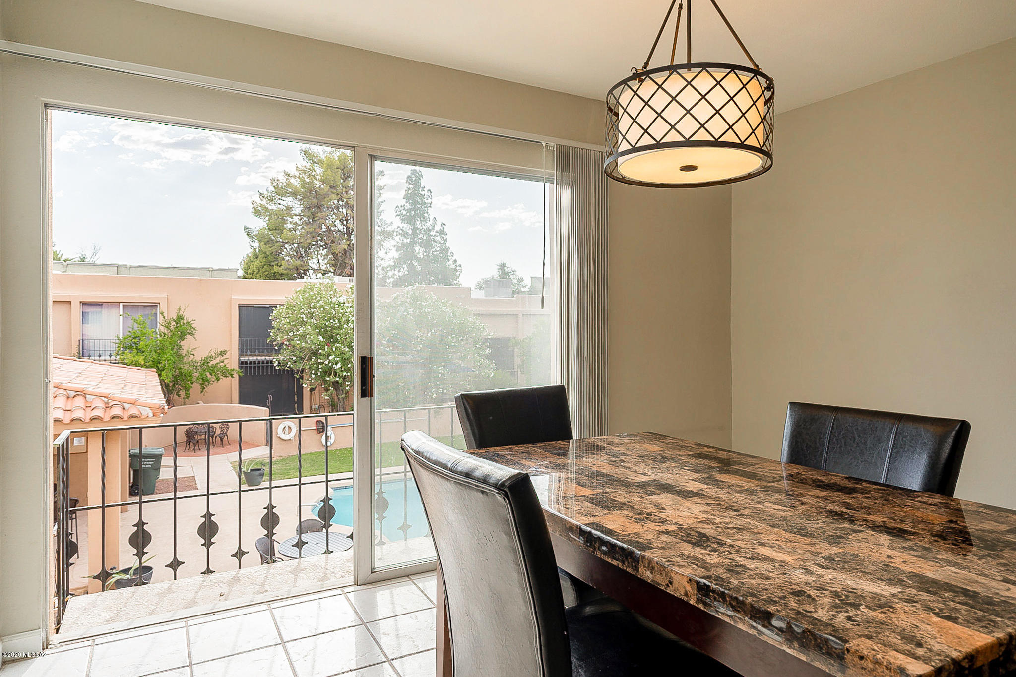 6120 E 5Th Street Unit: 114