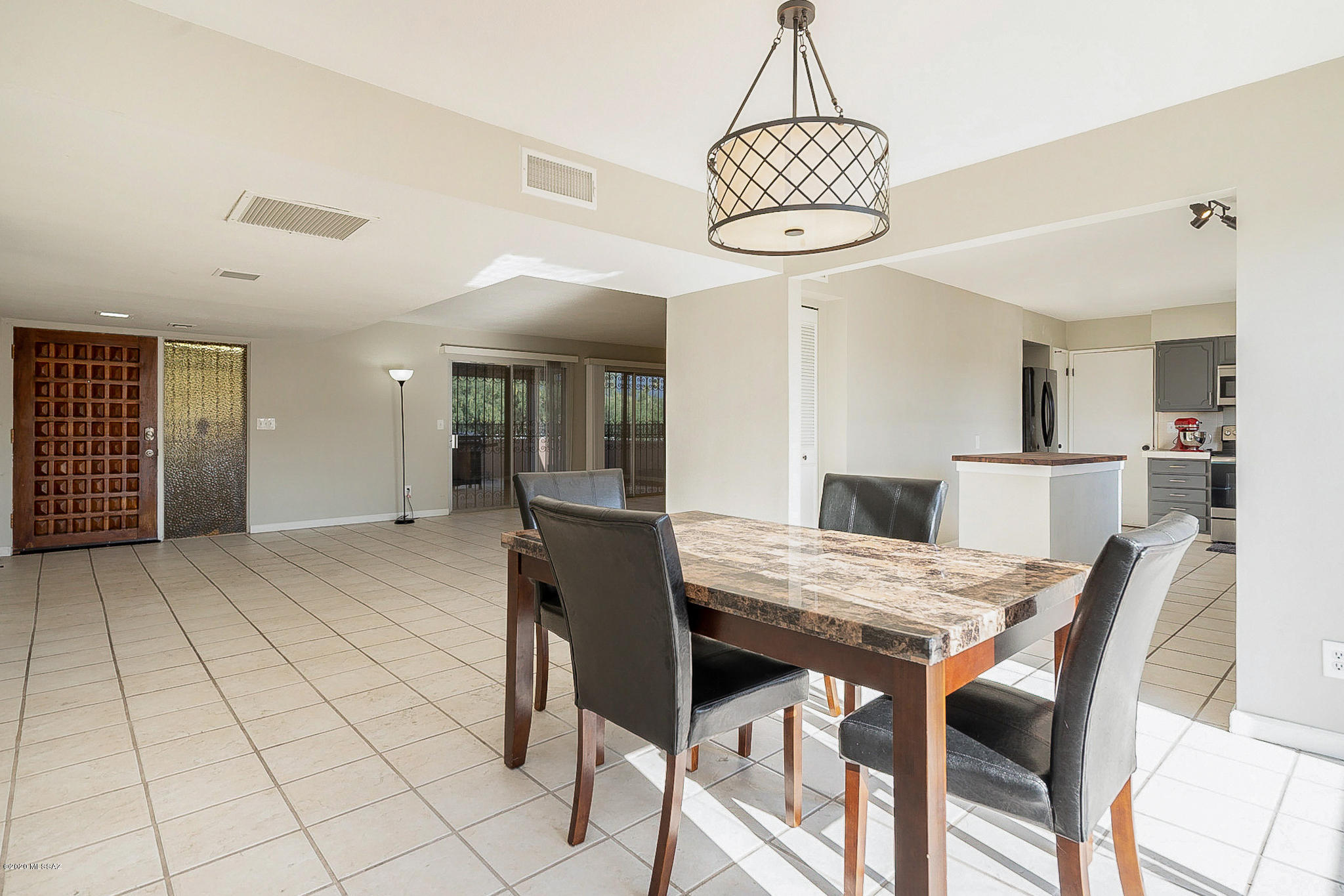 6120 E 5Th Street Unit: 114