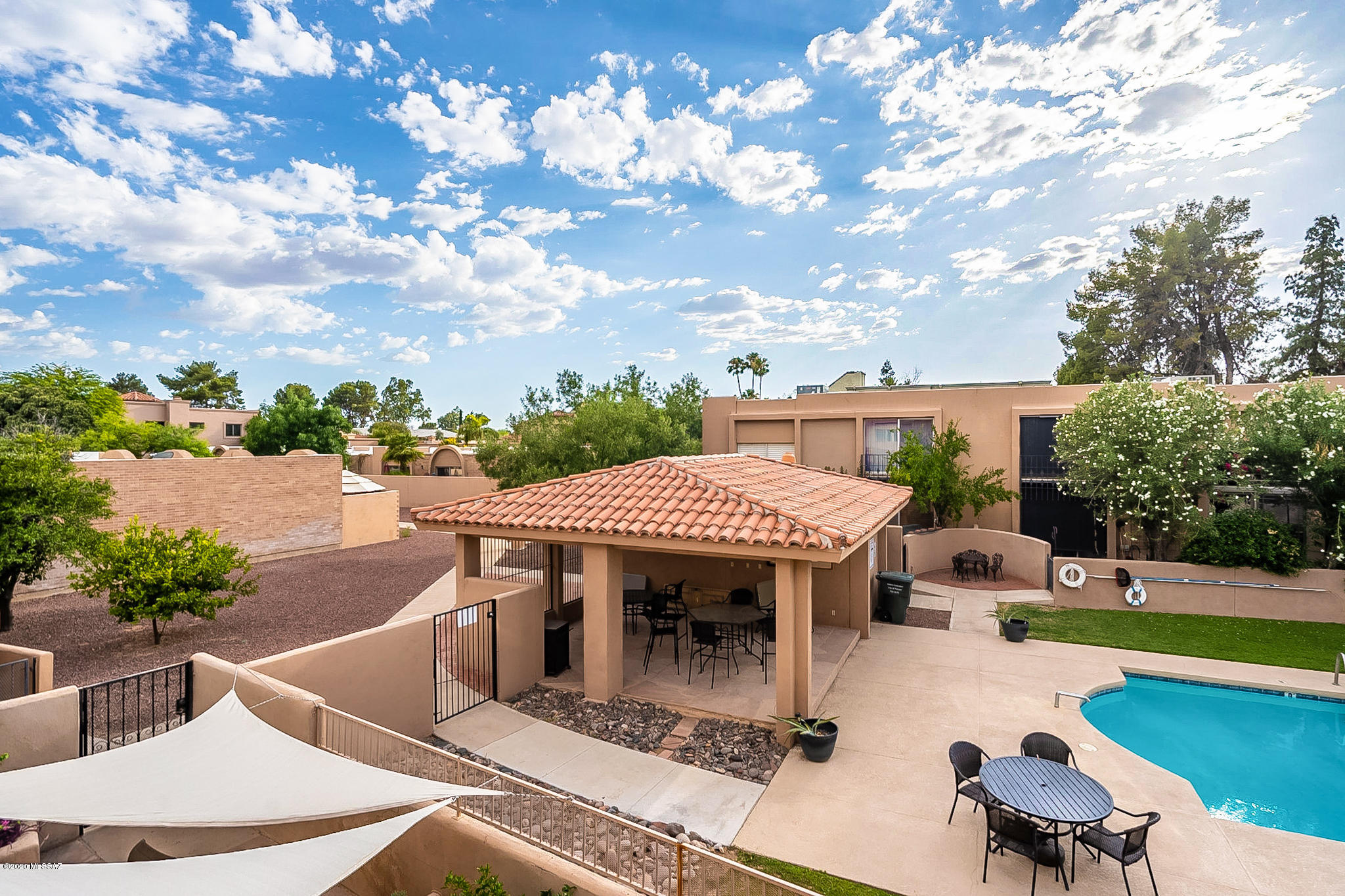 6120 E 5Th Street Unit: 114