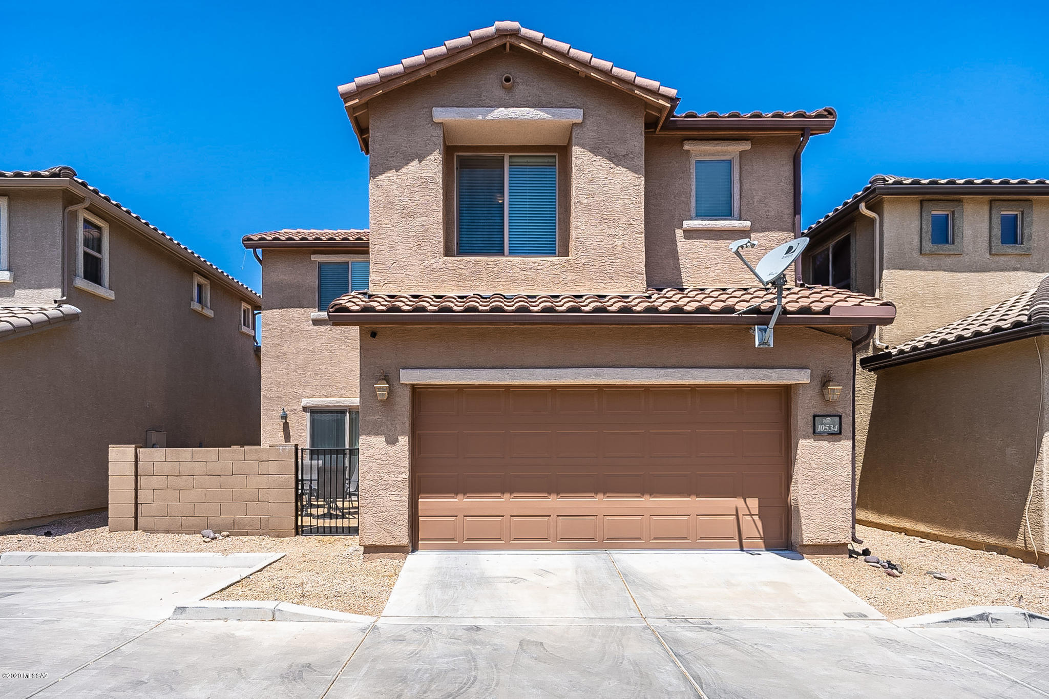 10534 E Native Rose Trail