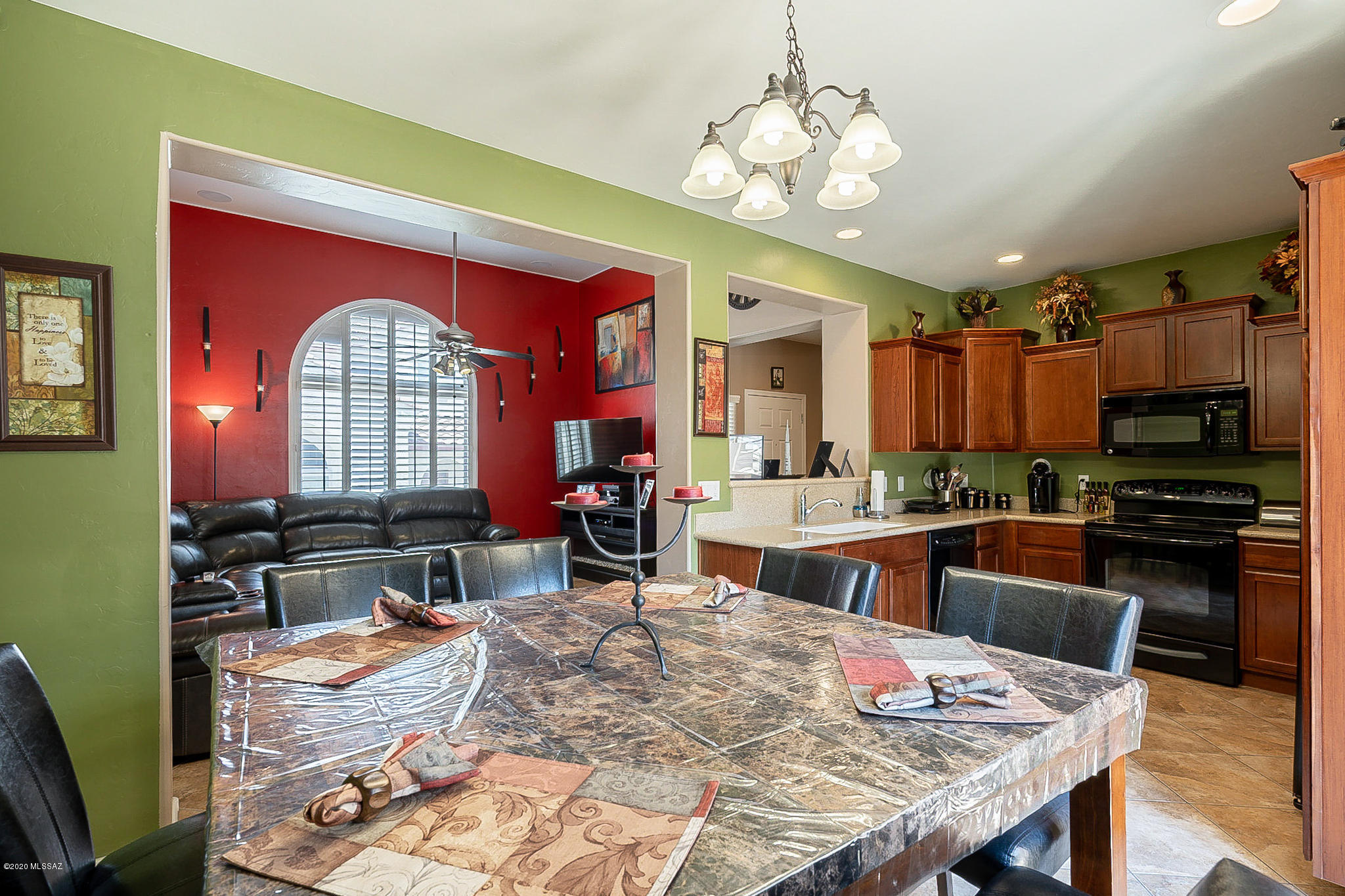 10534 E Native Rose Trail