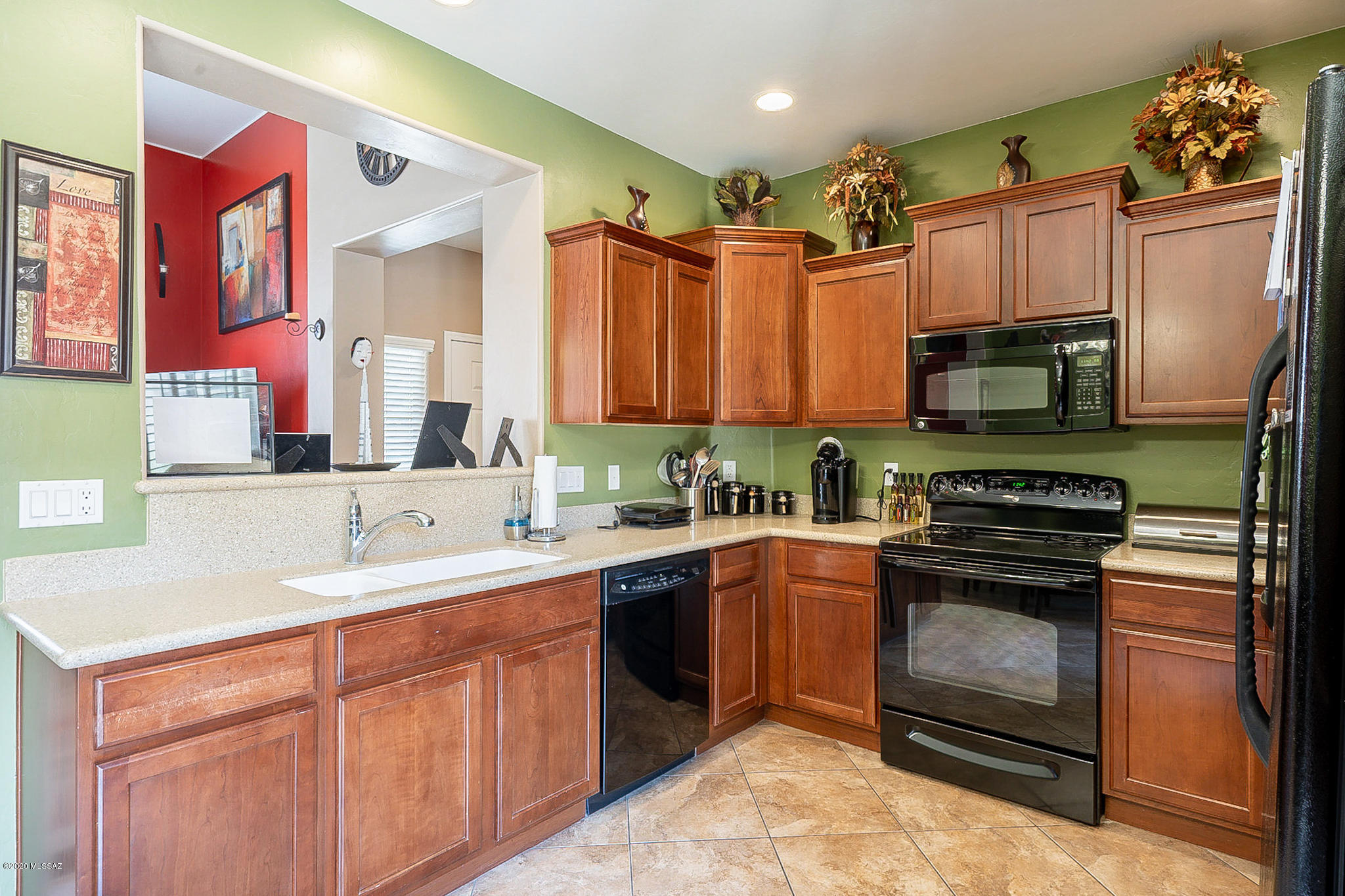 10534 E Native Rose Trail