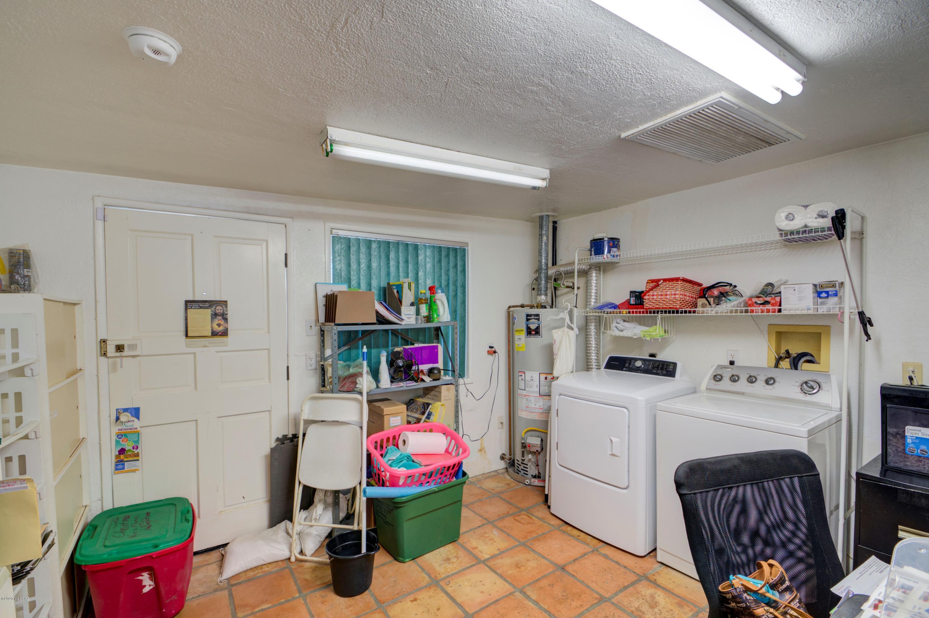 3362 E Greenlee Road