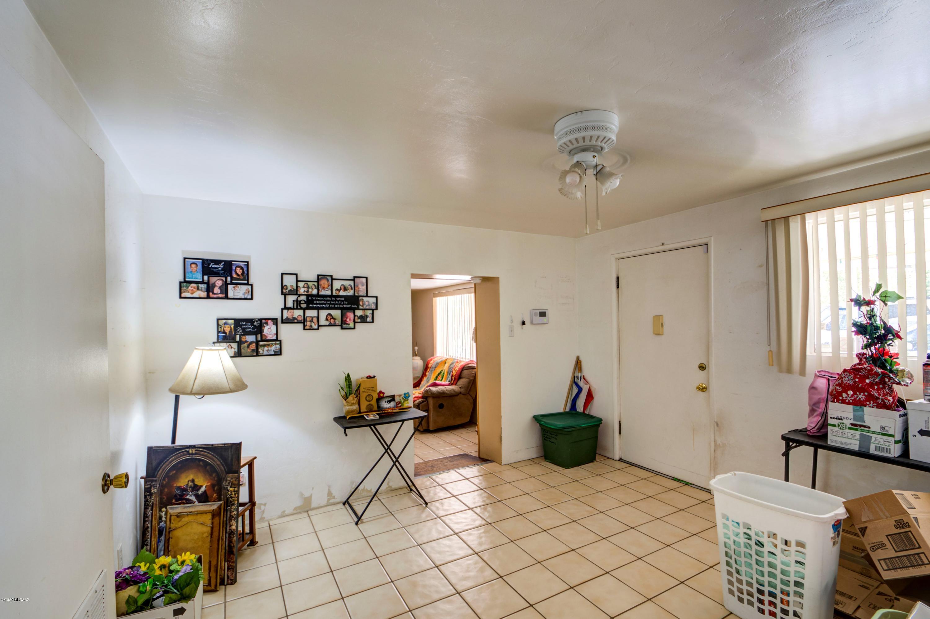 3362 E Greenlee Road