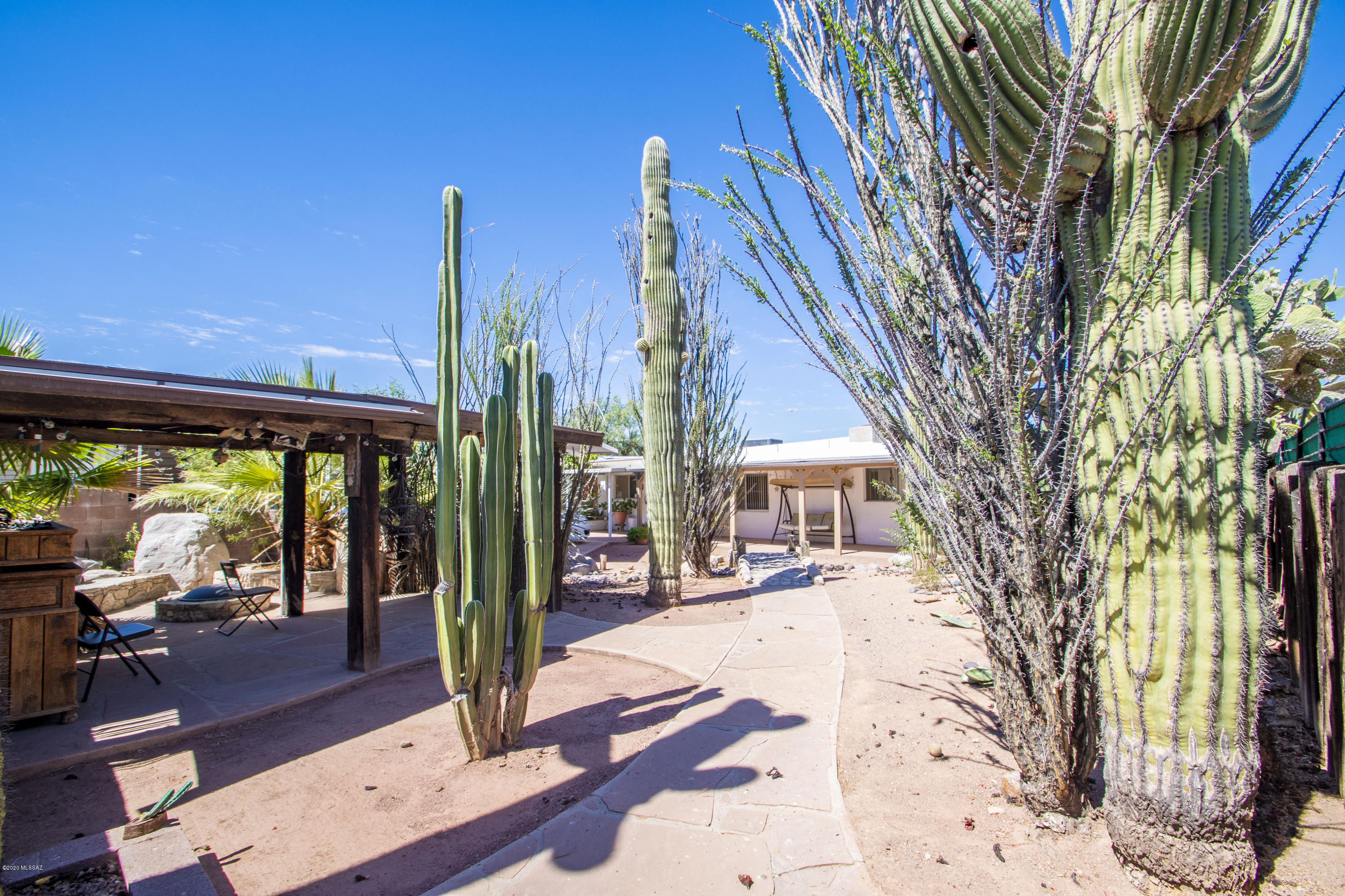 3362 E Greenlee Road