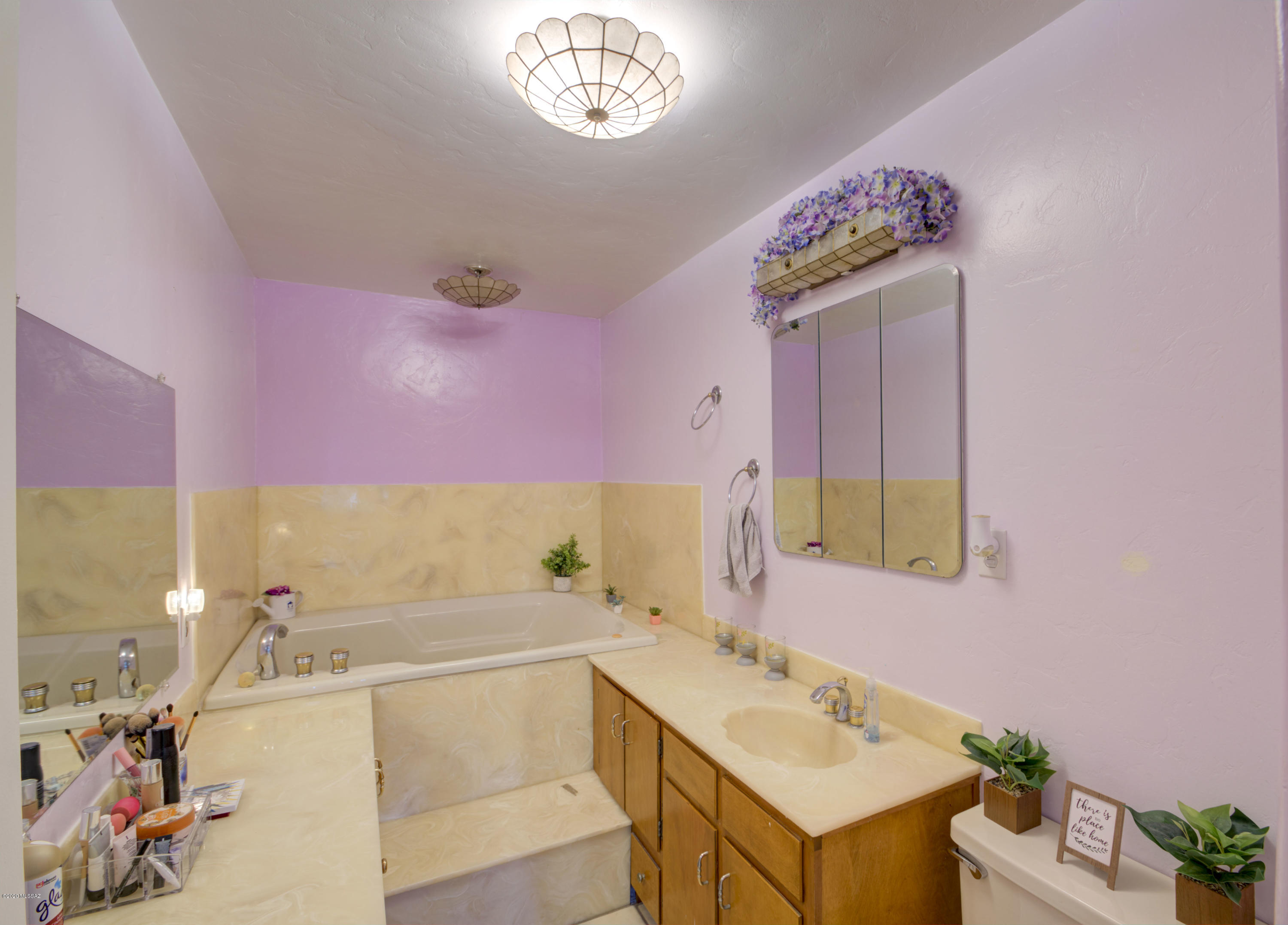 3362 E Greenlee Road