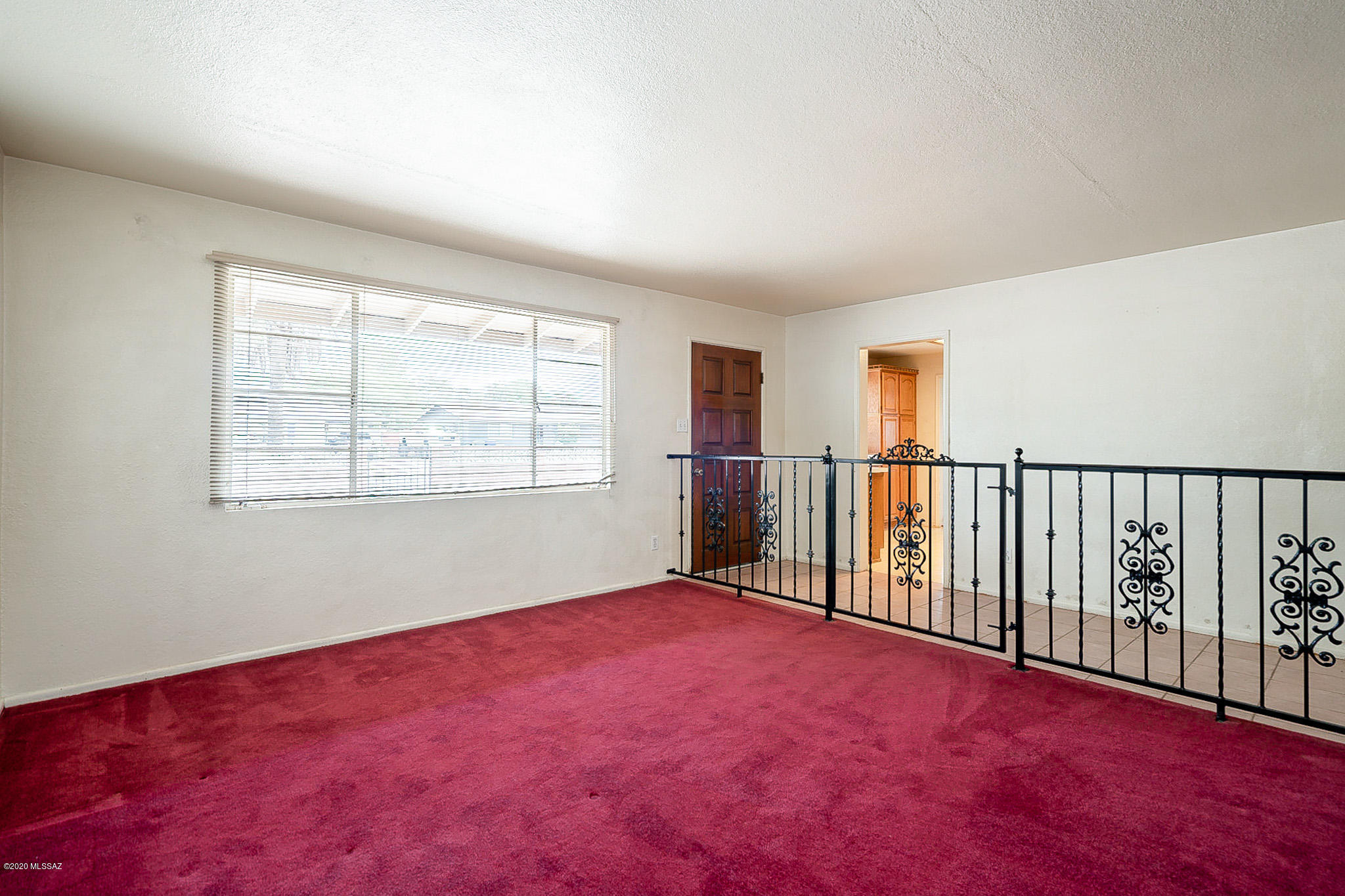 1331 N Rosemont Boulevard