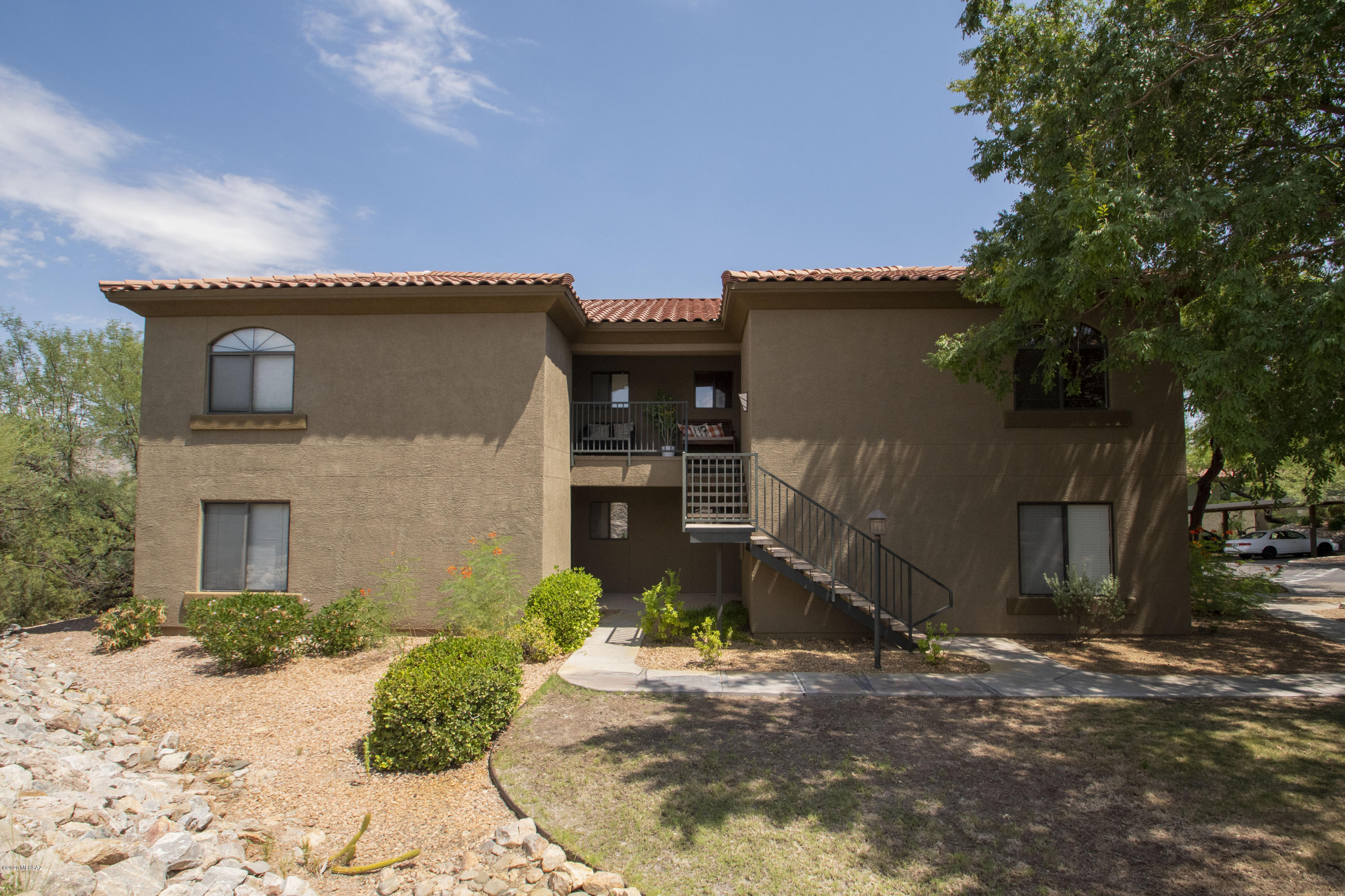 5751 N Kolb Road Unit: 13101