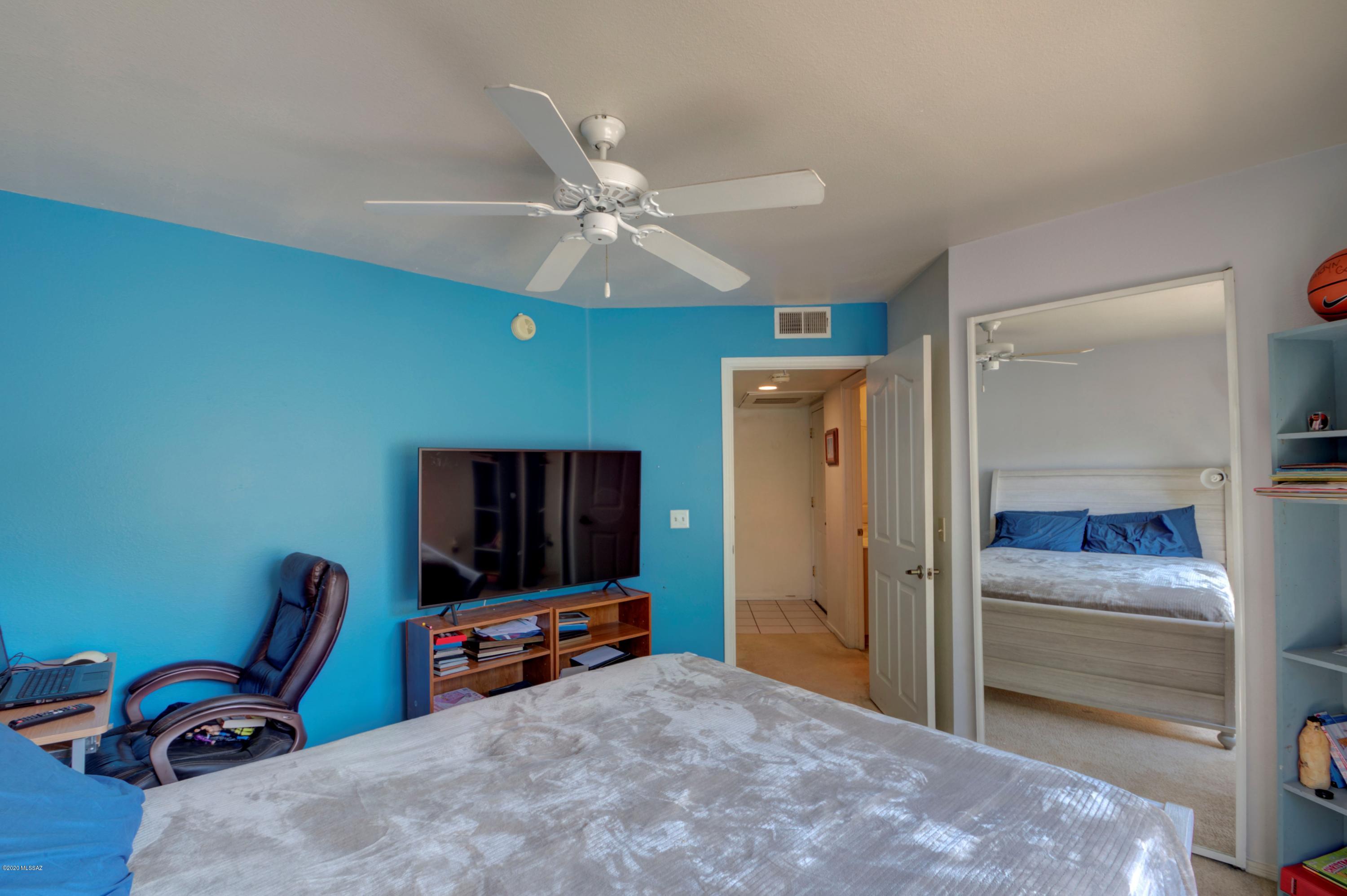 5751 N Kolb Road Unit: 13101