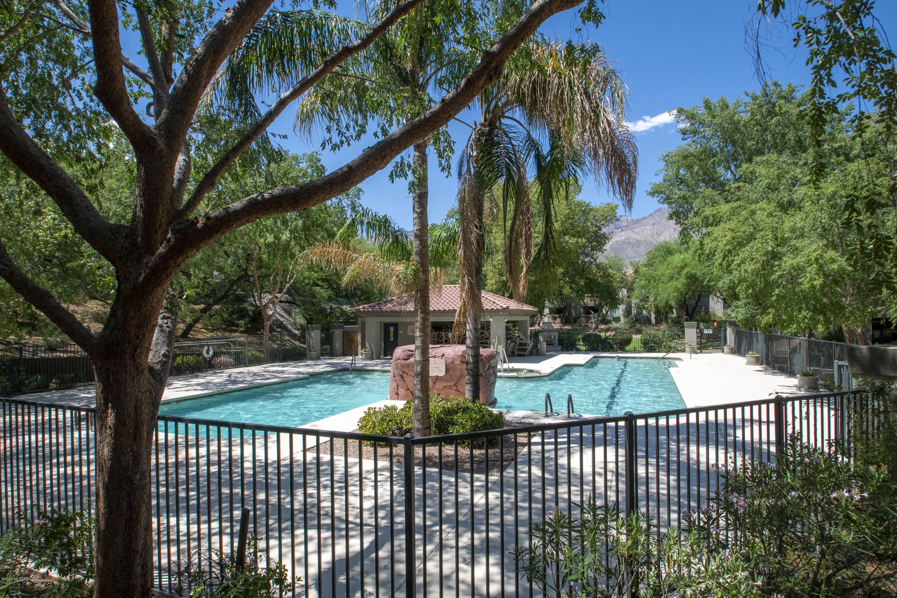 5751 N Kolb Road Unit: 13101