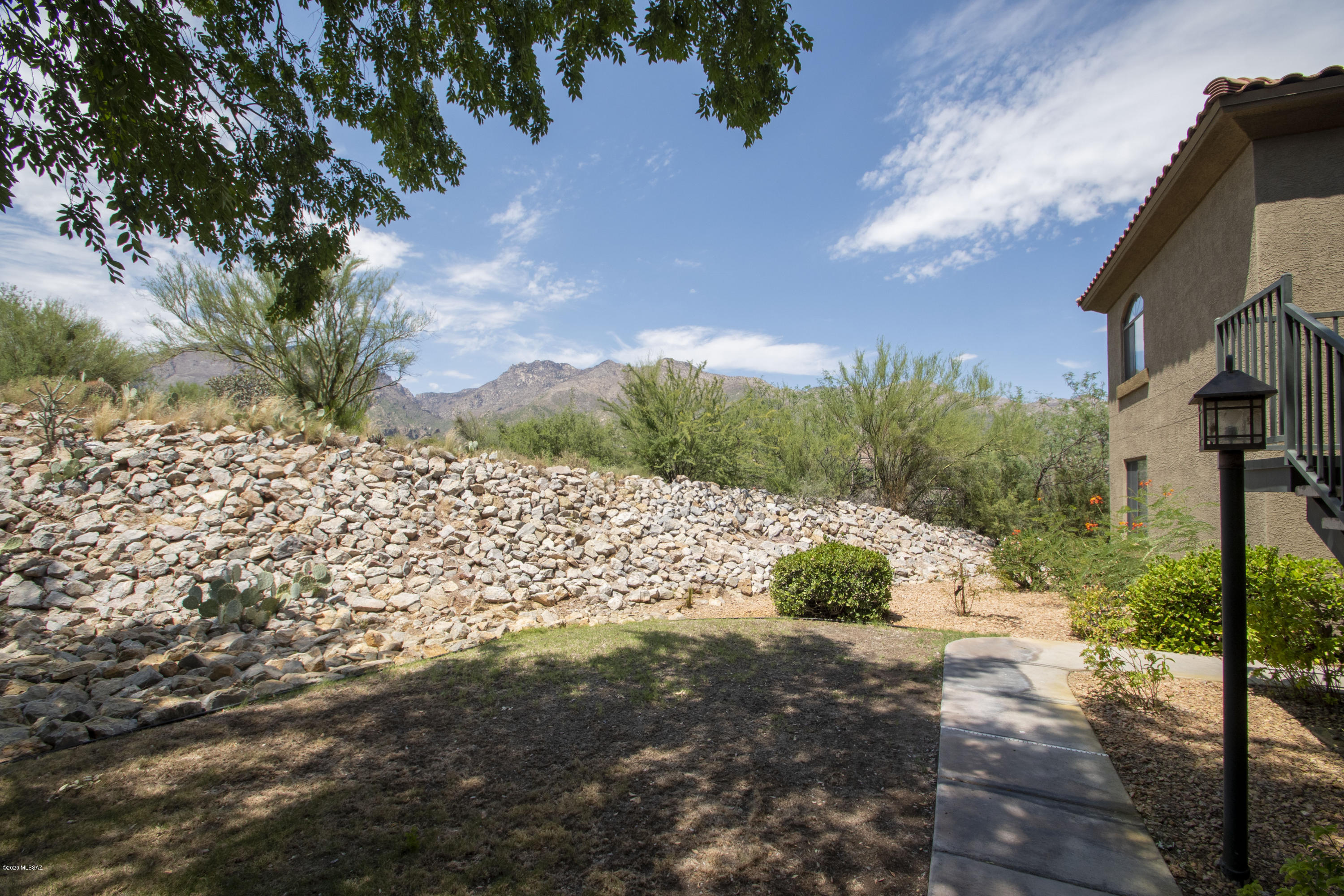 5751 N Kolb Road Unit: 13101