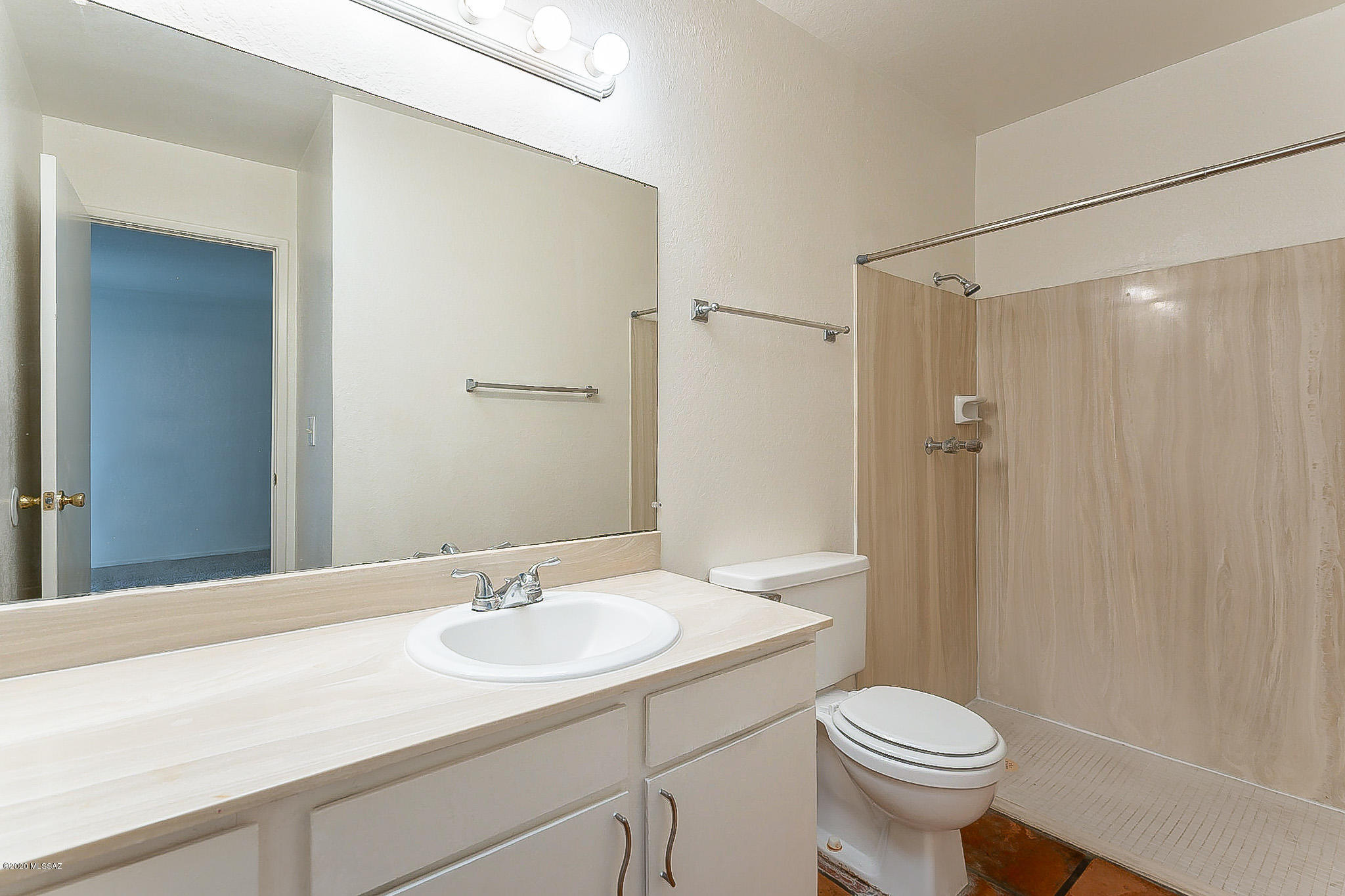 2171 N Camino De La Cienega