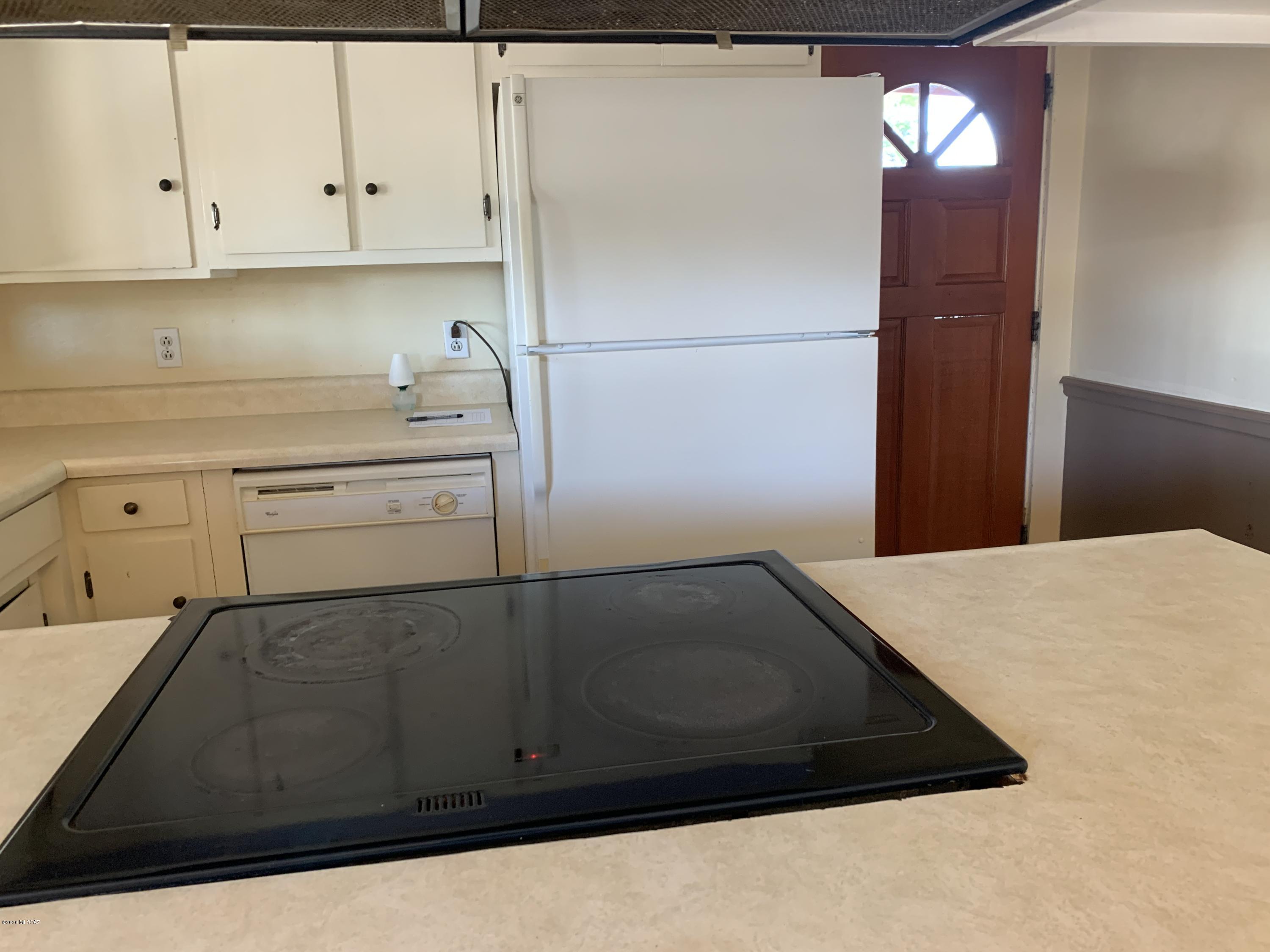 5722 E Seneca Street