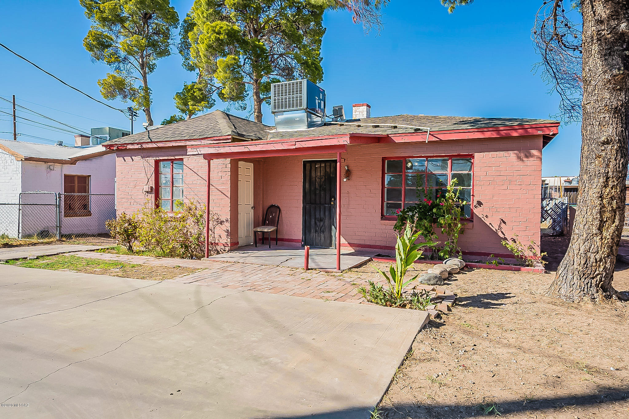 208 W Veterans Boulevard