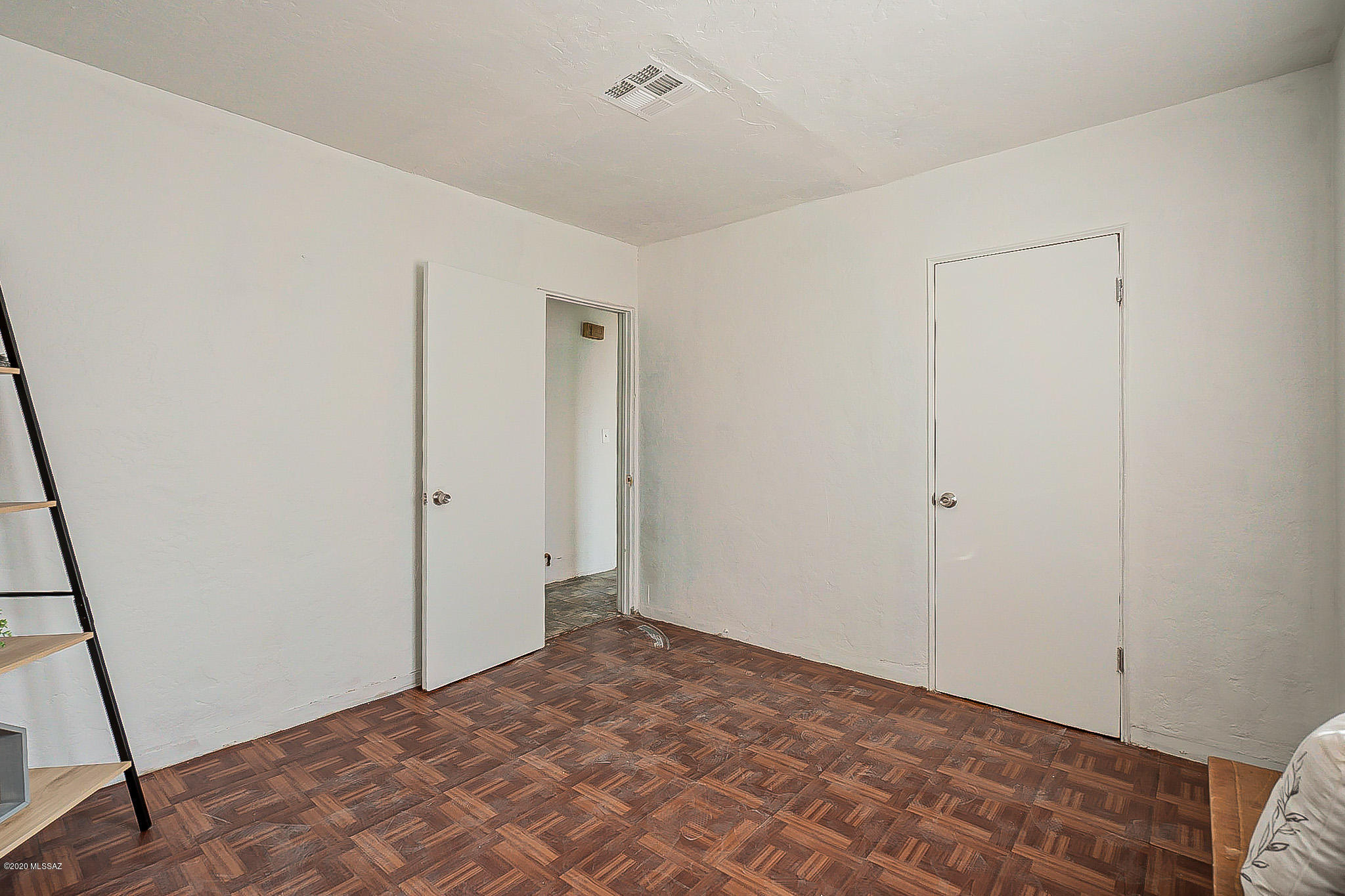 208 W Veterans Boulevard