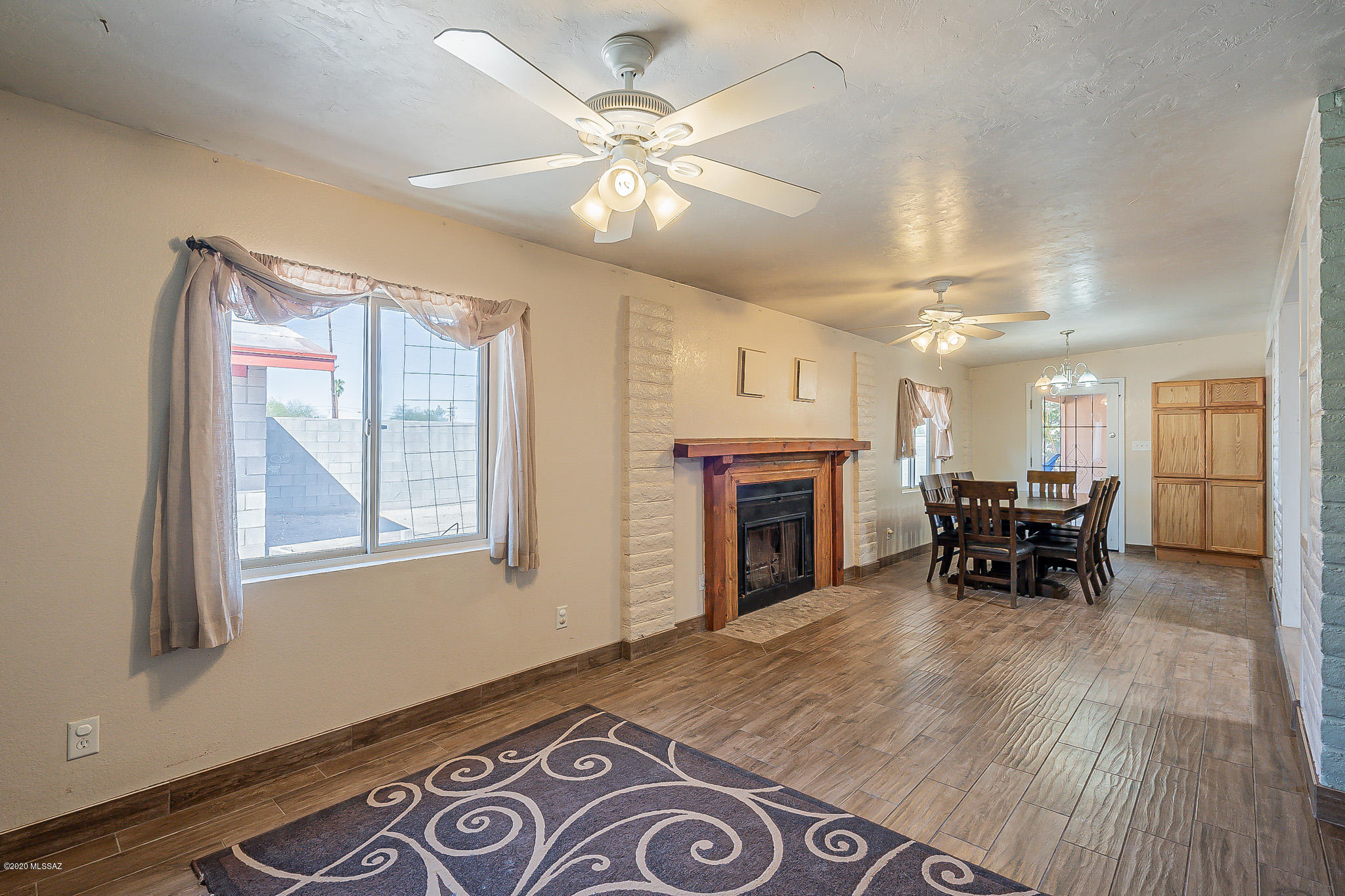 2932 S Marvin Avenue