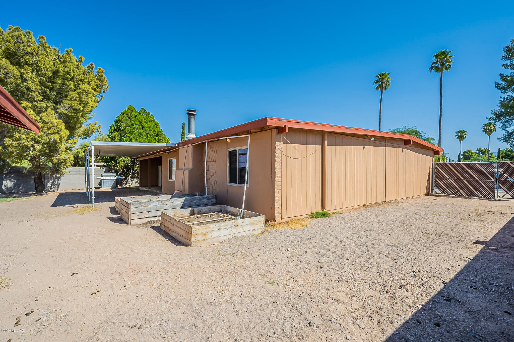 2932 S Marvin Avenue