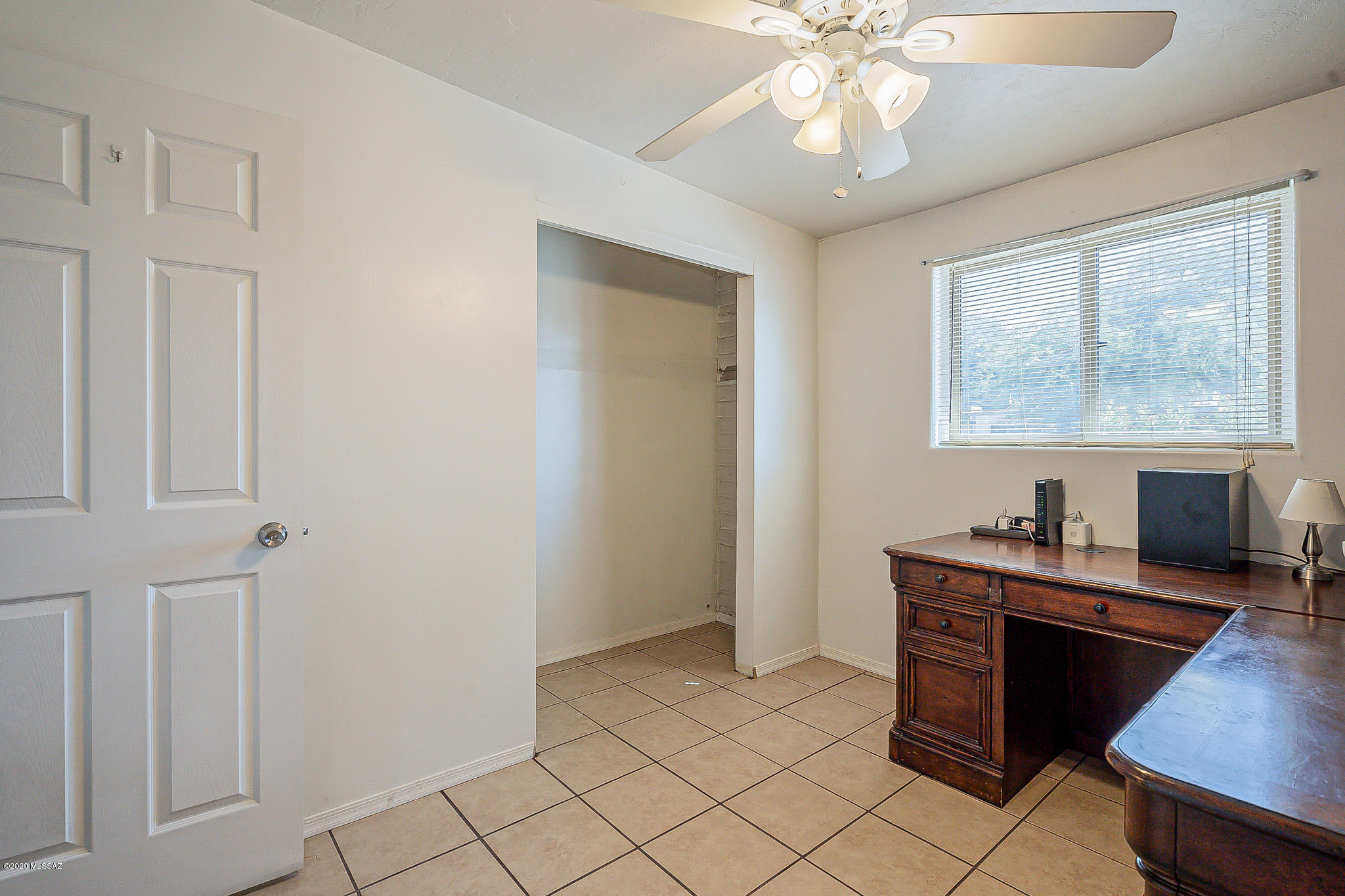 2932 S Marvin Avenue