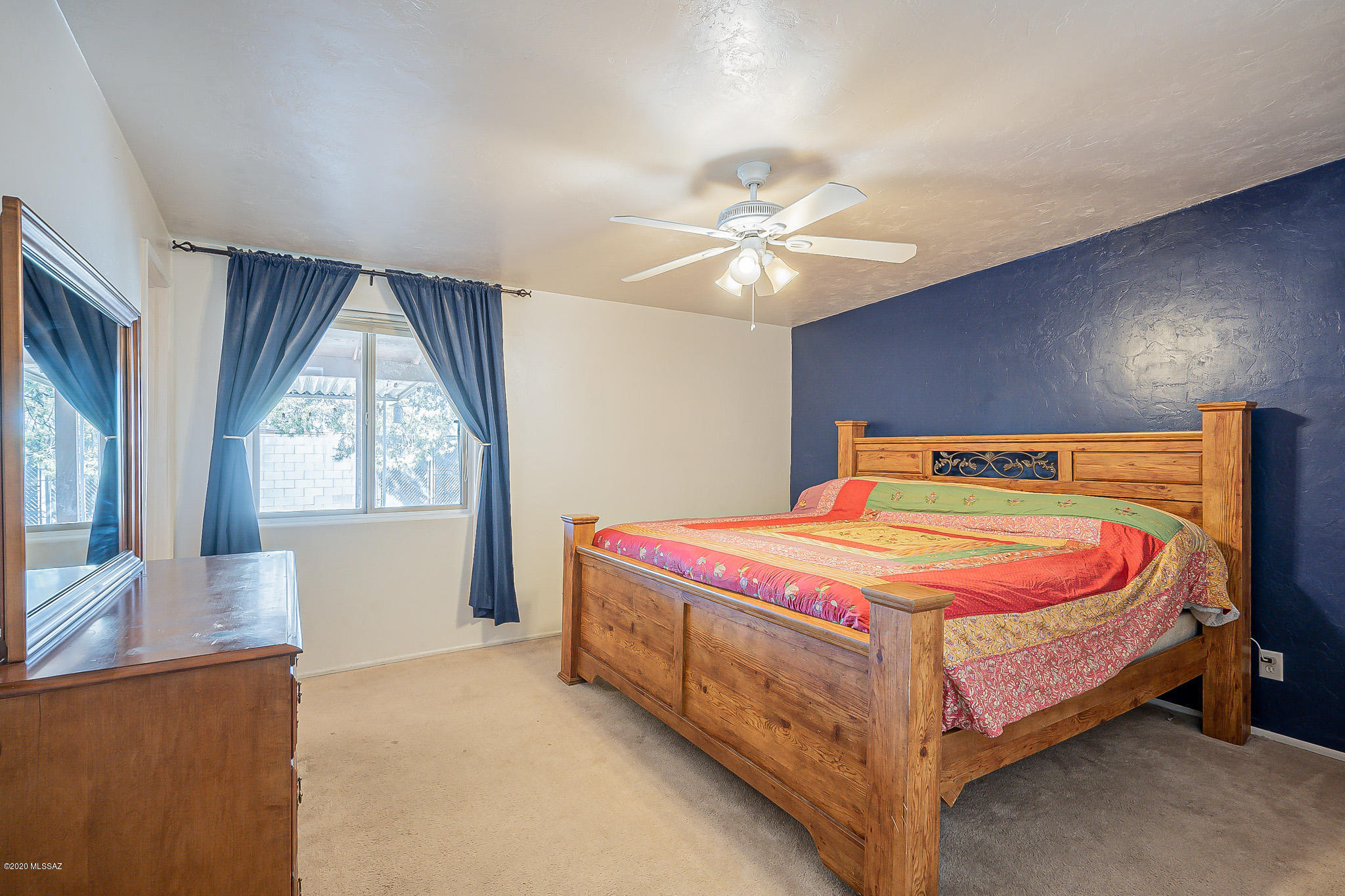 2932 S Marvin Avenue