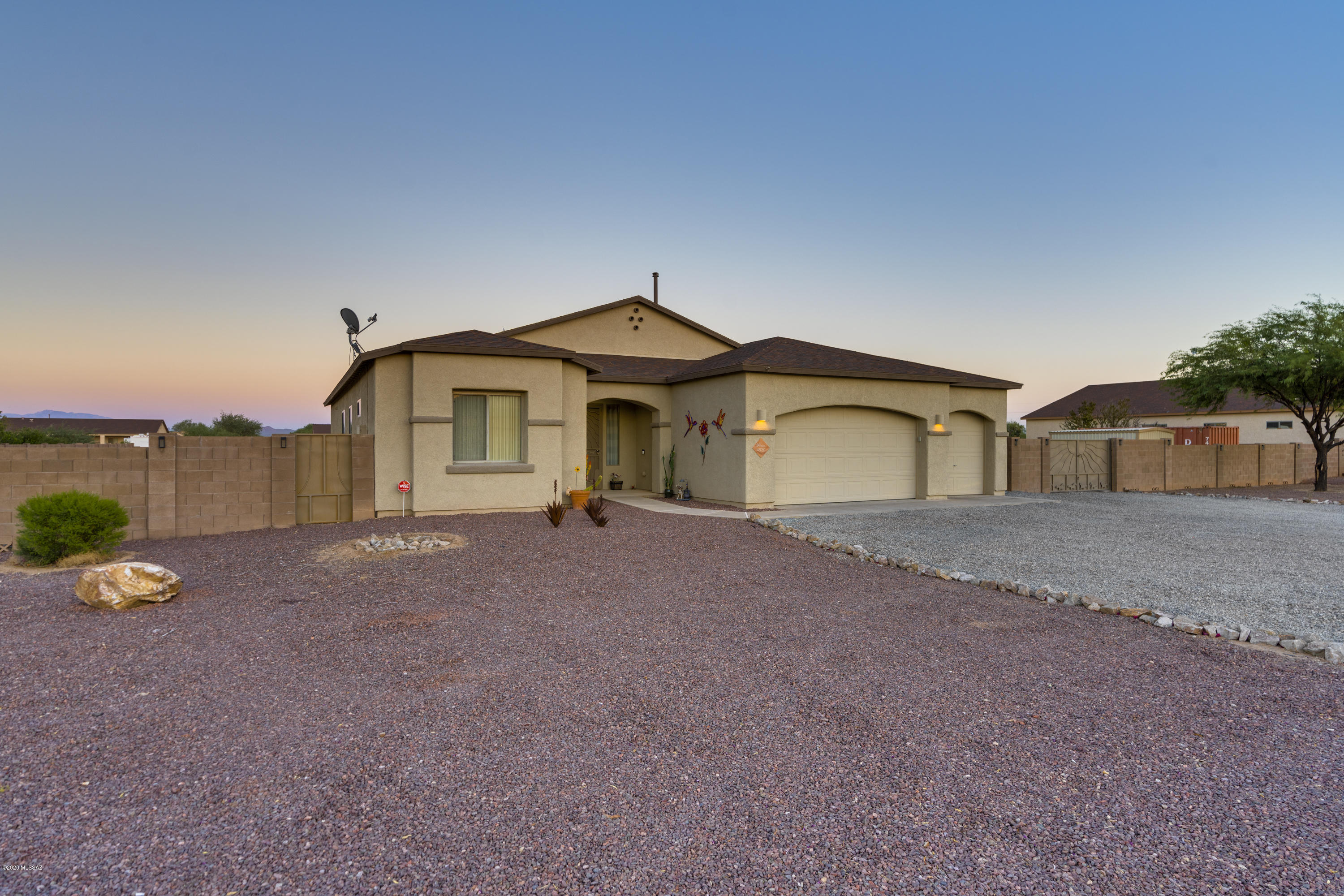4830 N Coues Deer Lane