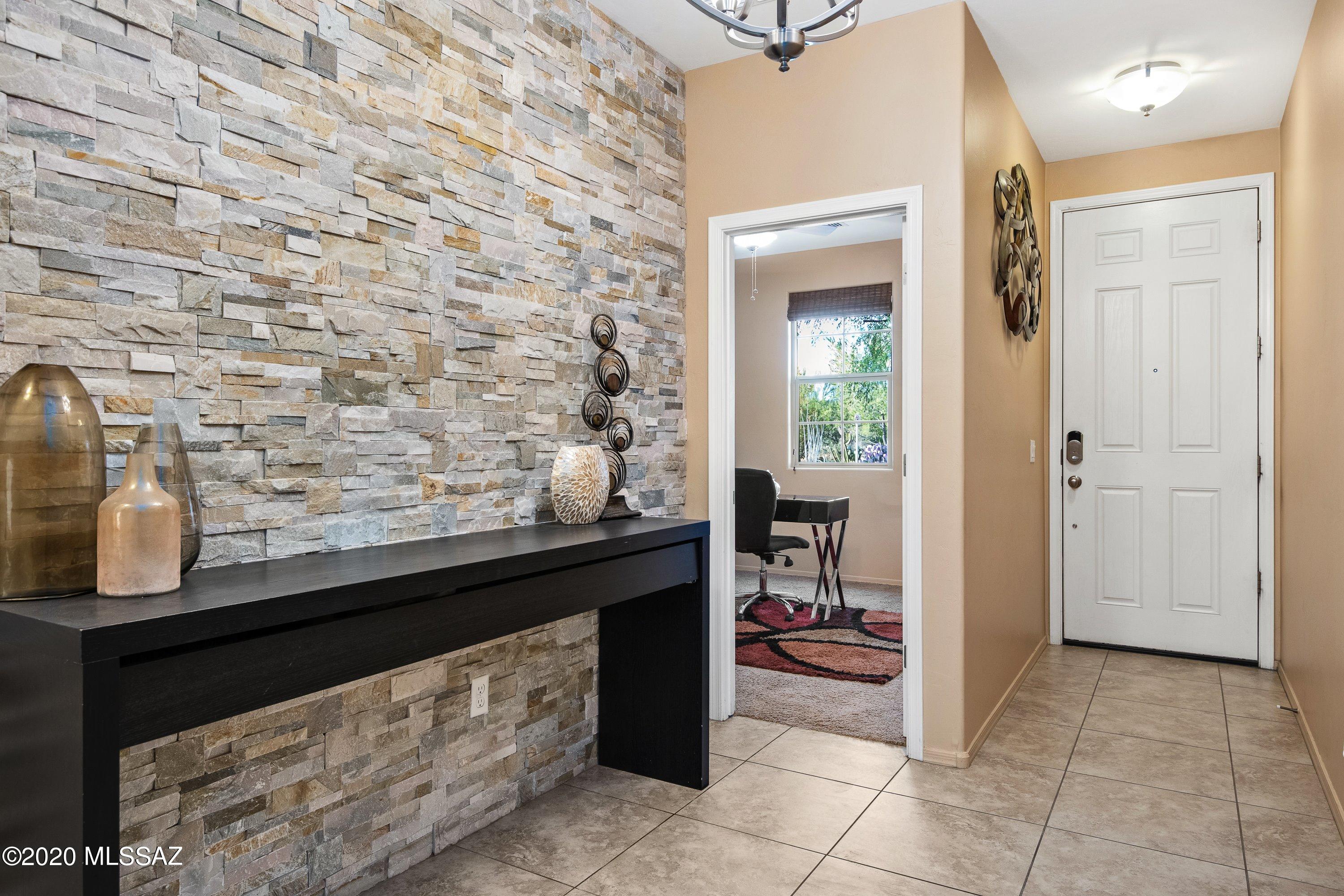 11990 N Golden Mirror Drive