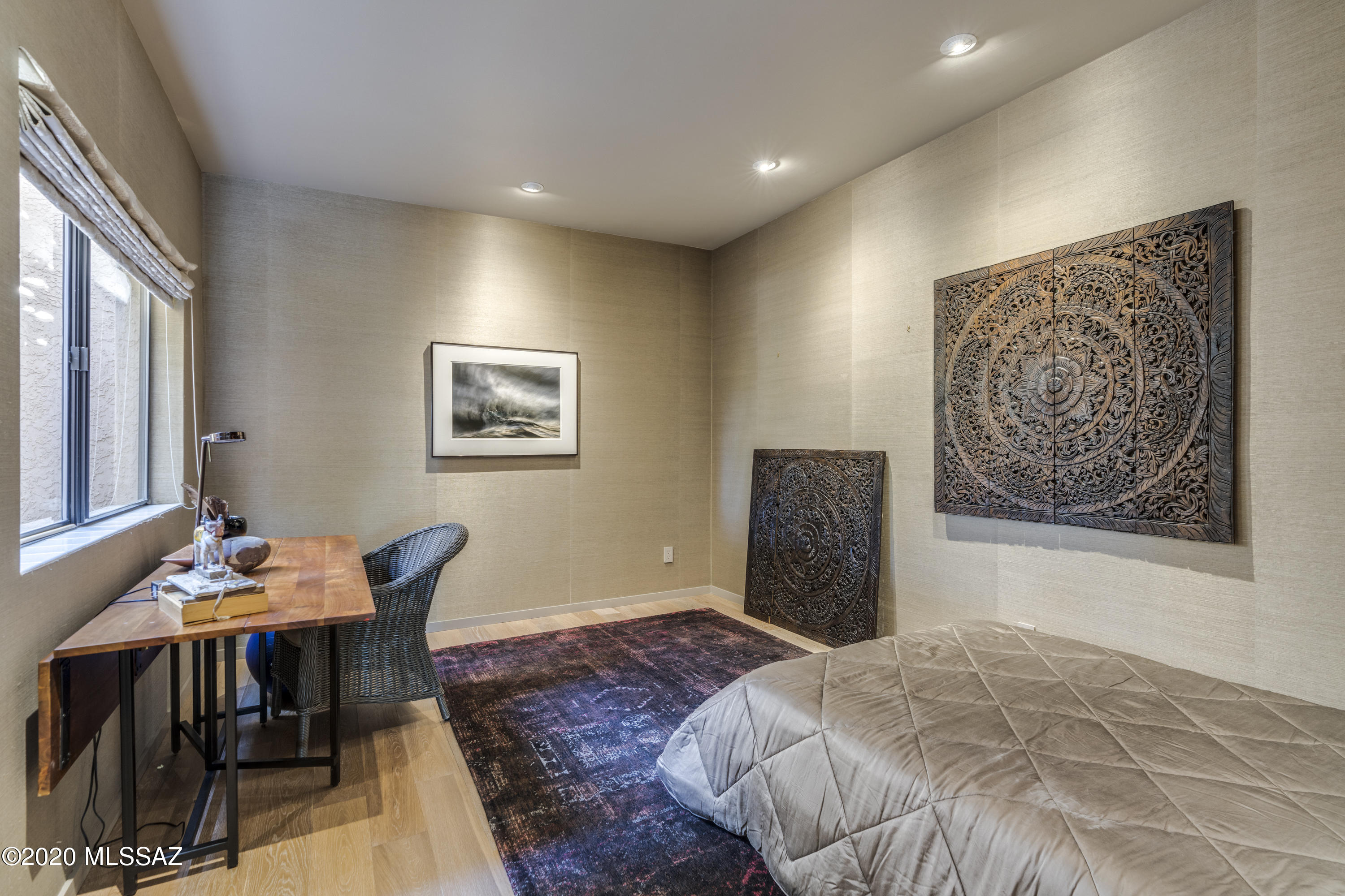 4150 N Camino Ferreo