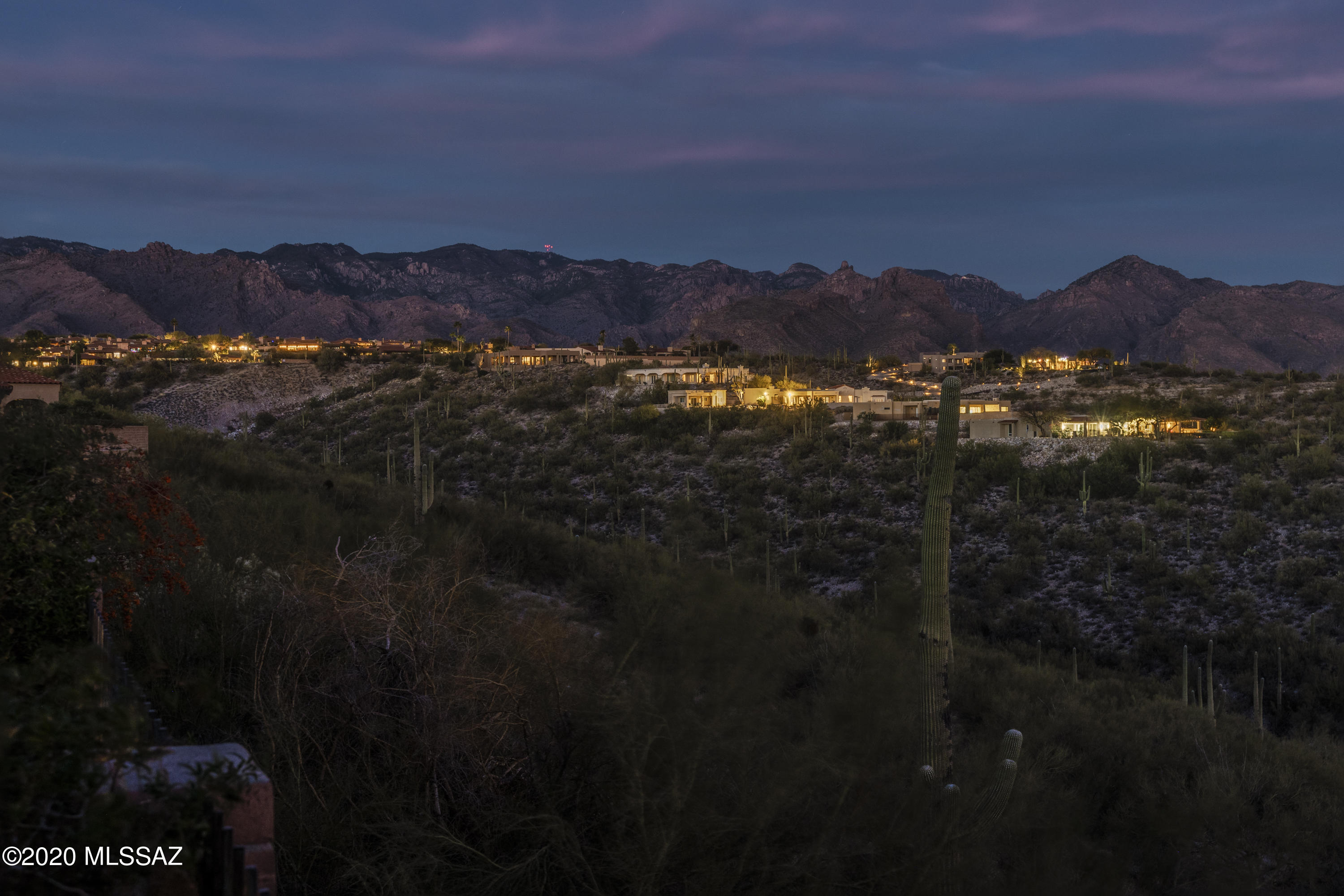 4150 N Camino Ferreo