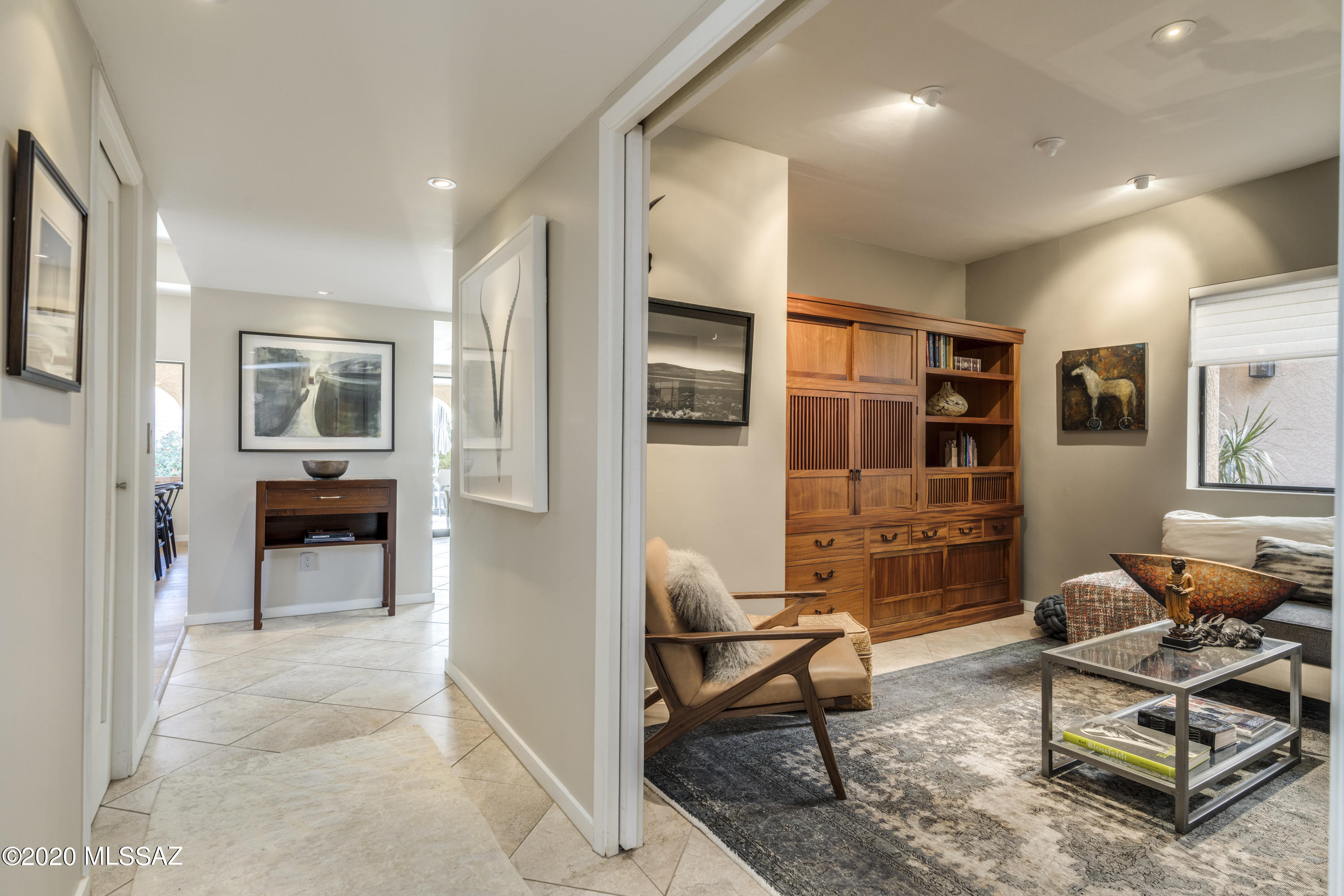 4150 N Camino Ferreo