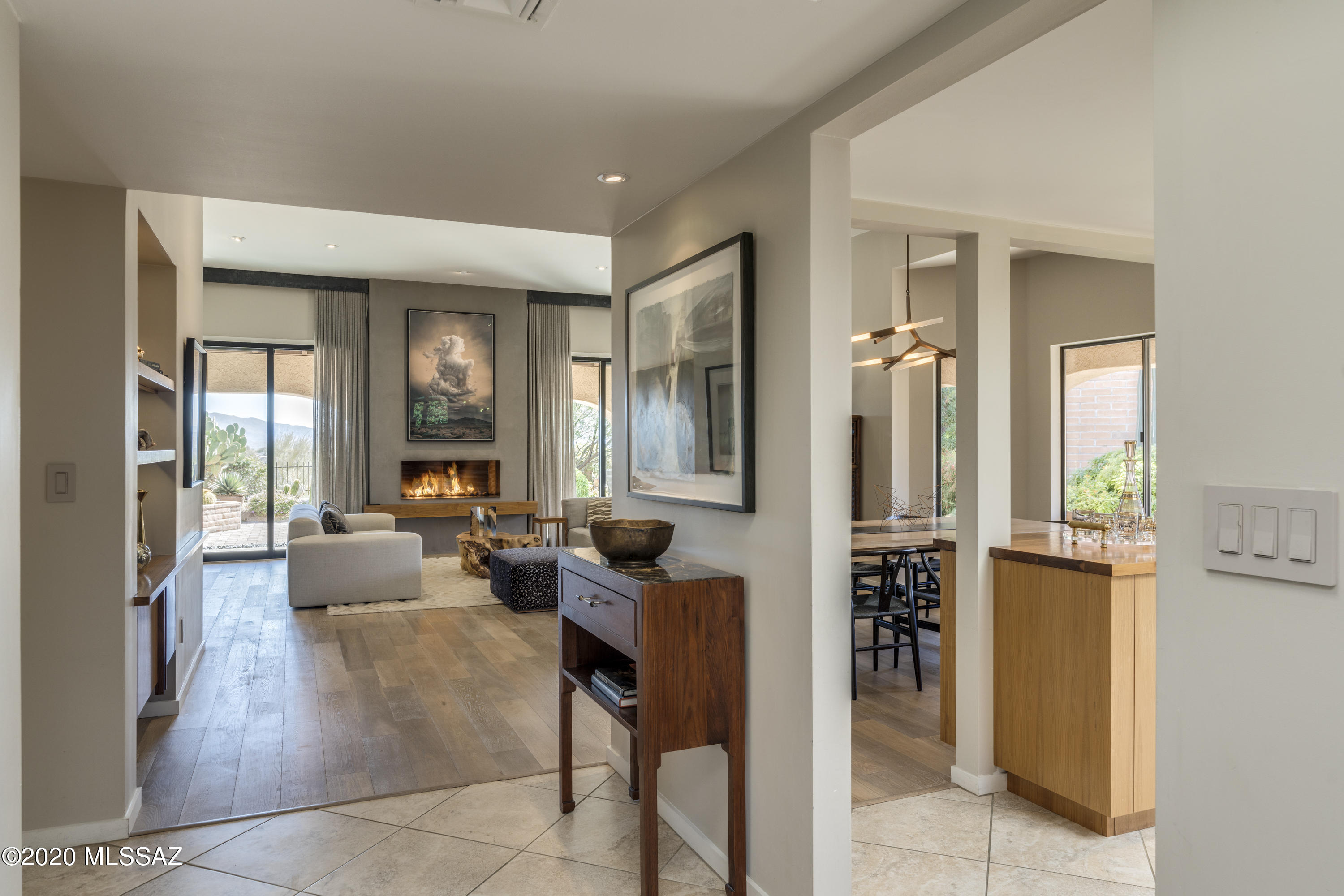 4150 N Camino Ferreo