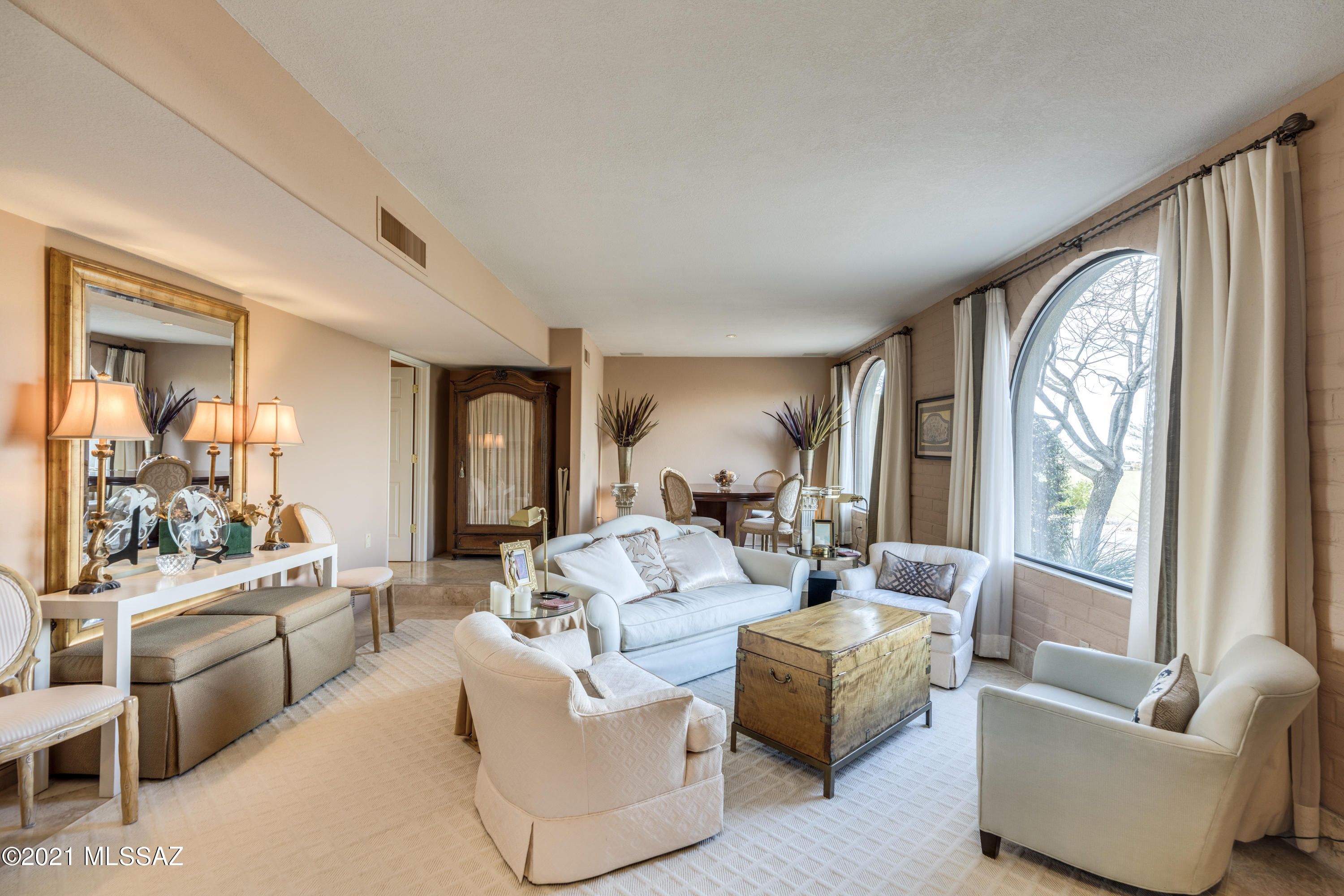 4635 N Paseo Pitiquito
