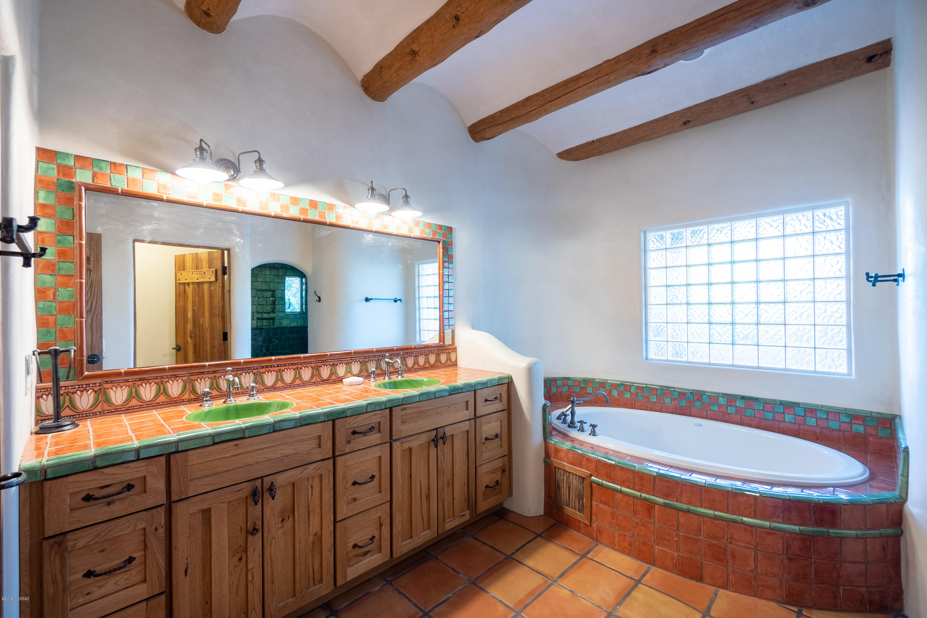 5150 N Windsong Canyon Drive