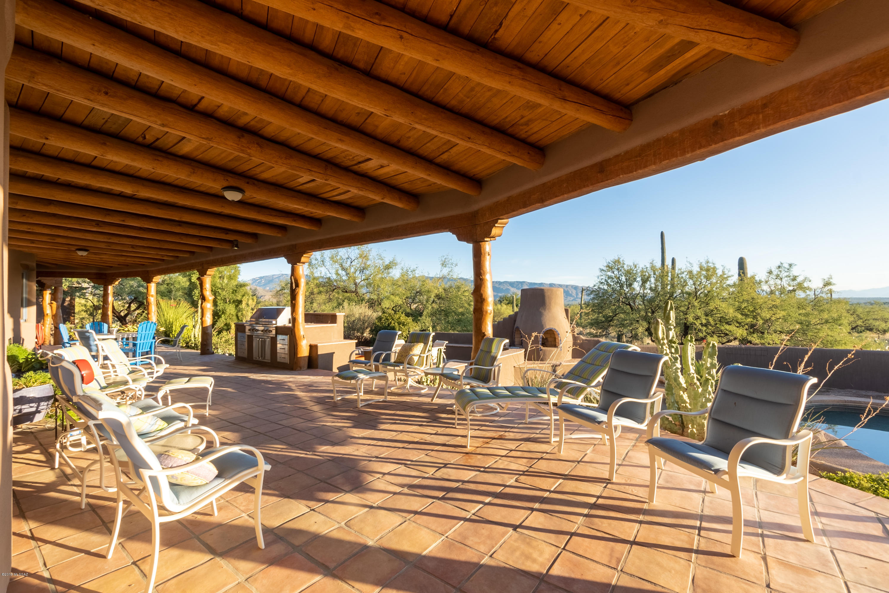 5150 N Windsong Canyon Drive