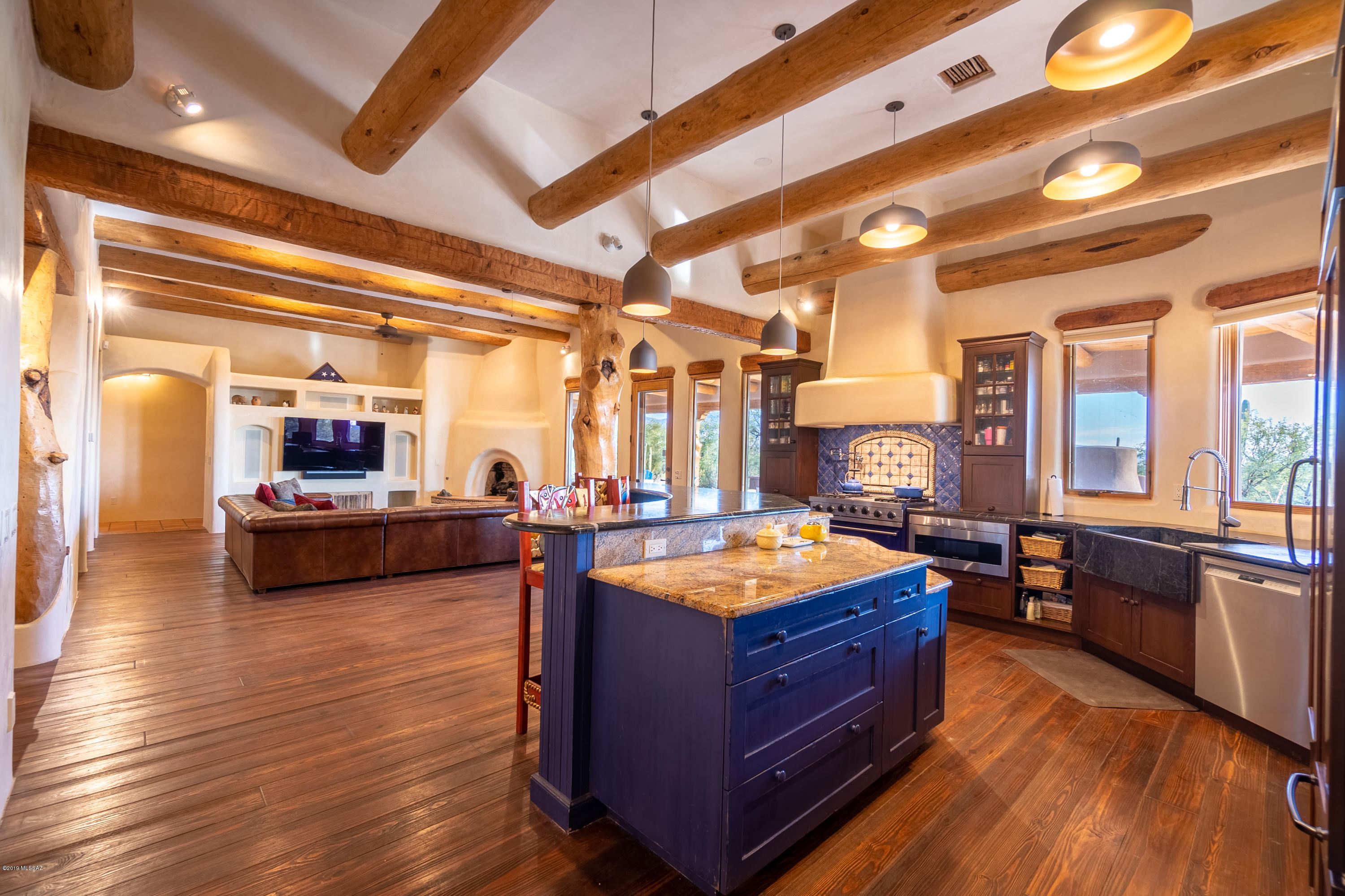 5150 N Windsong Canyon Drive